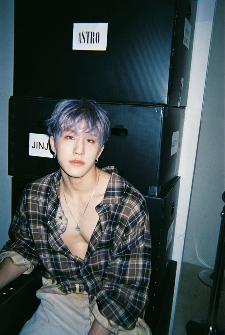 Astro Jinjin. Astro, Astro kpop, Astro wallpaper