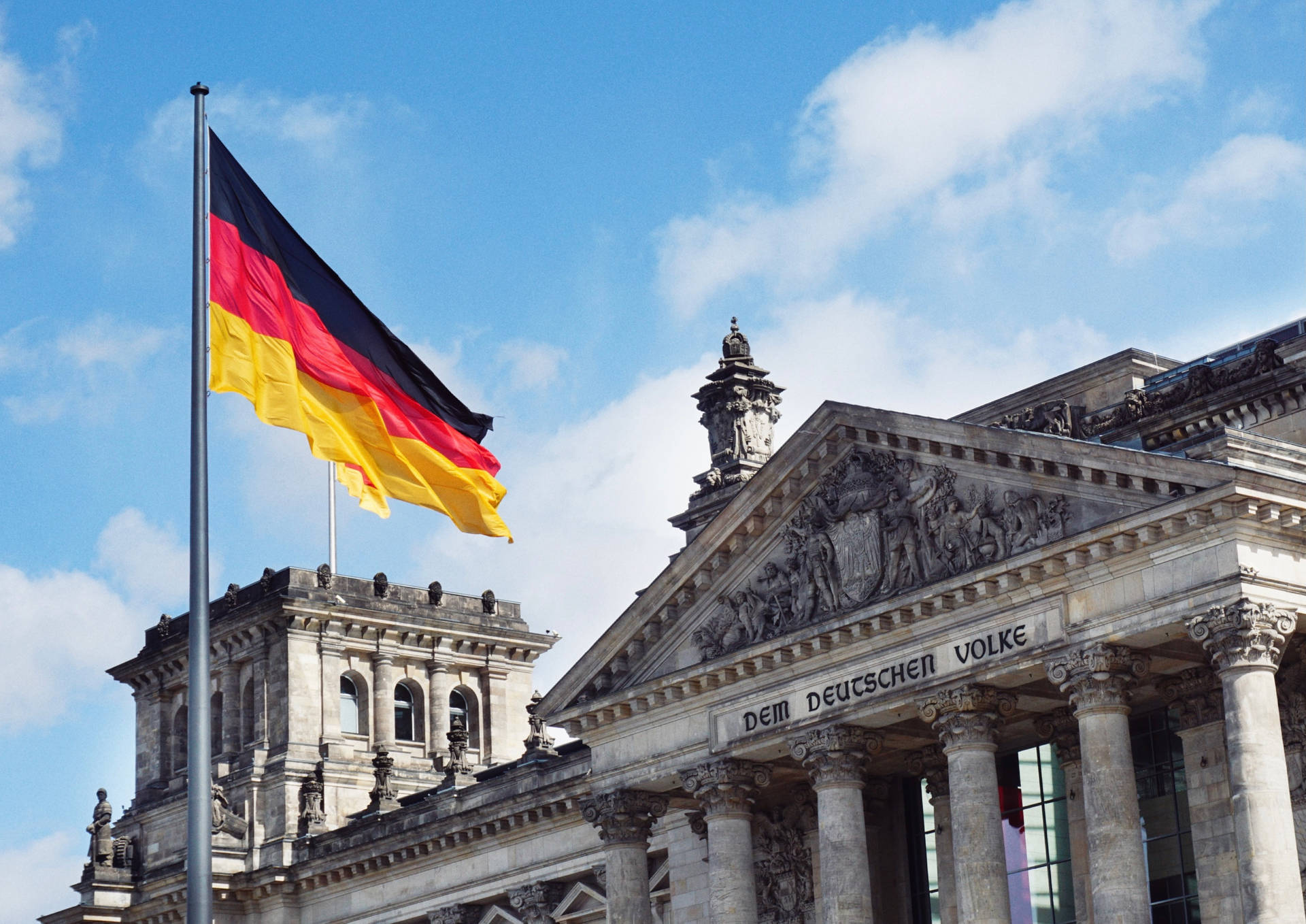 Download Republic Square Germany With Flag Wallpaper