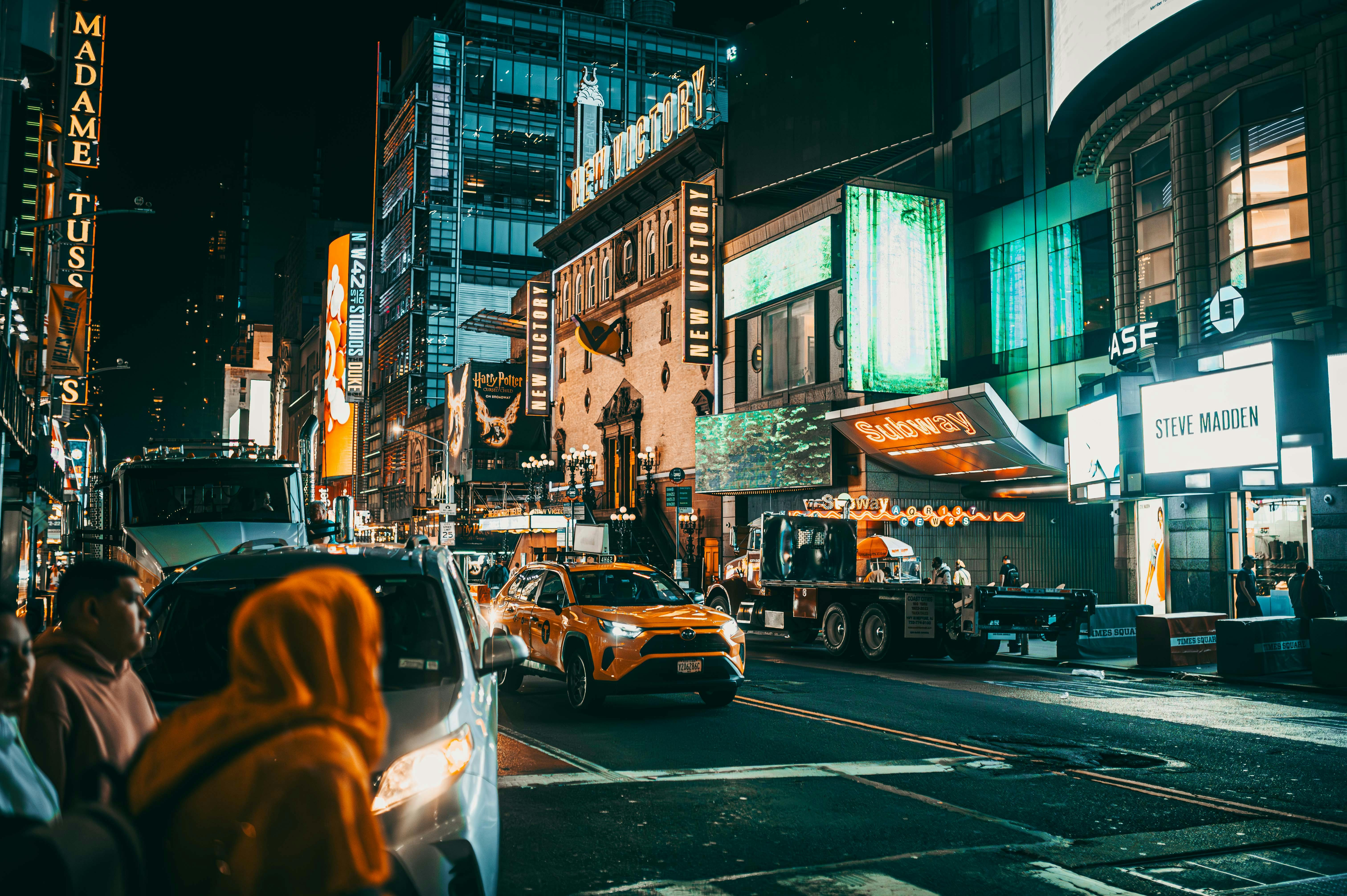 Illuminated Street in New York City at Night · Free