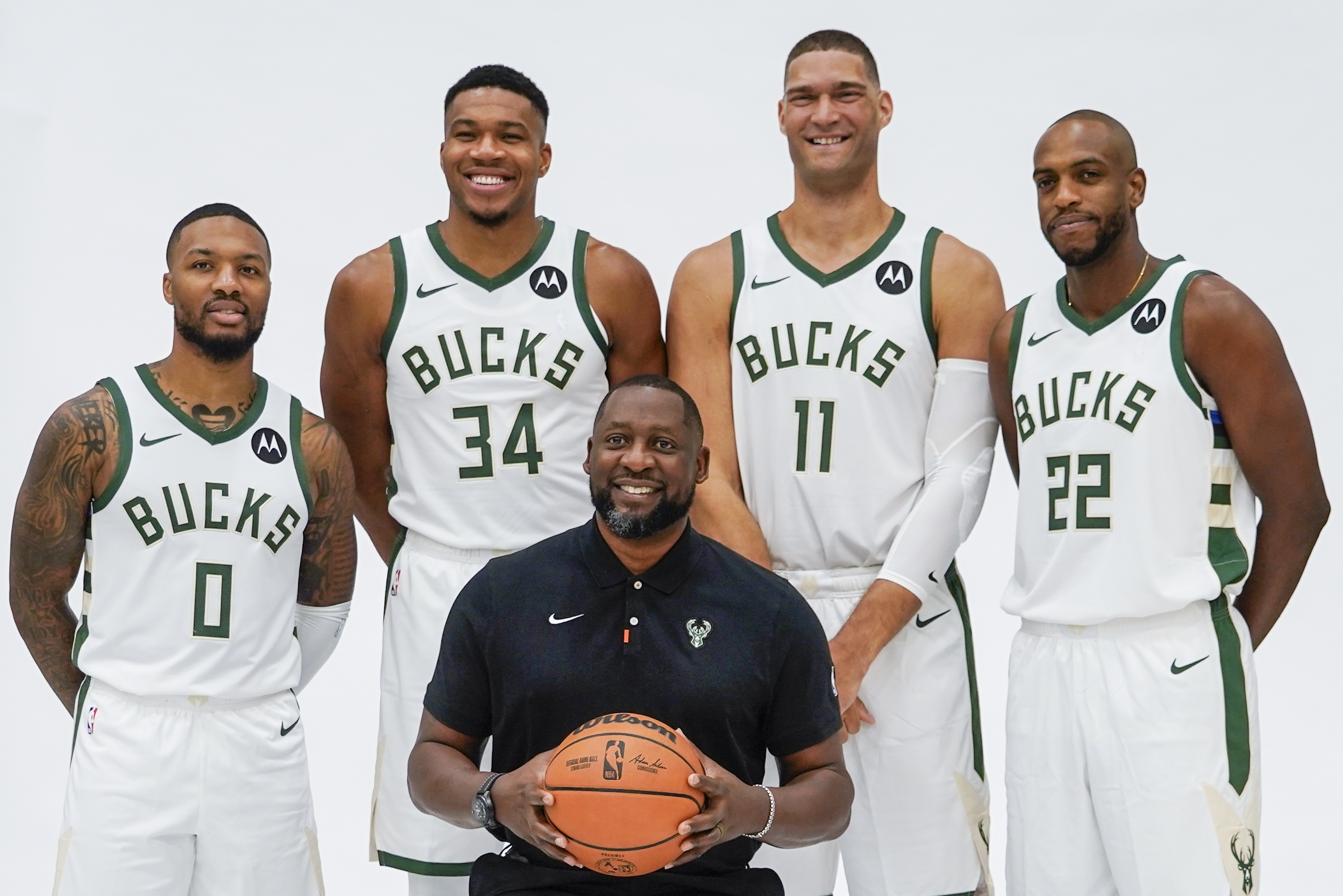 Damian Lillard, Giannis Antetokounmpo 'have an opportunity to do something great' with Milwaukee Bucks