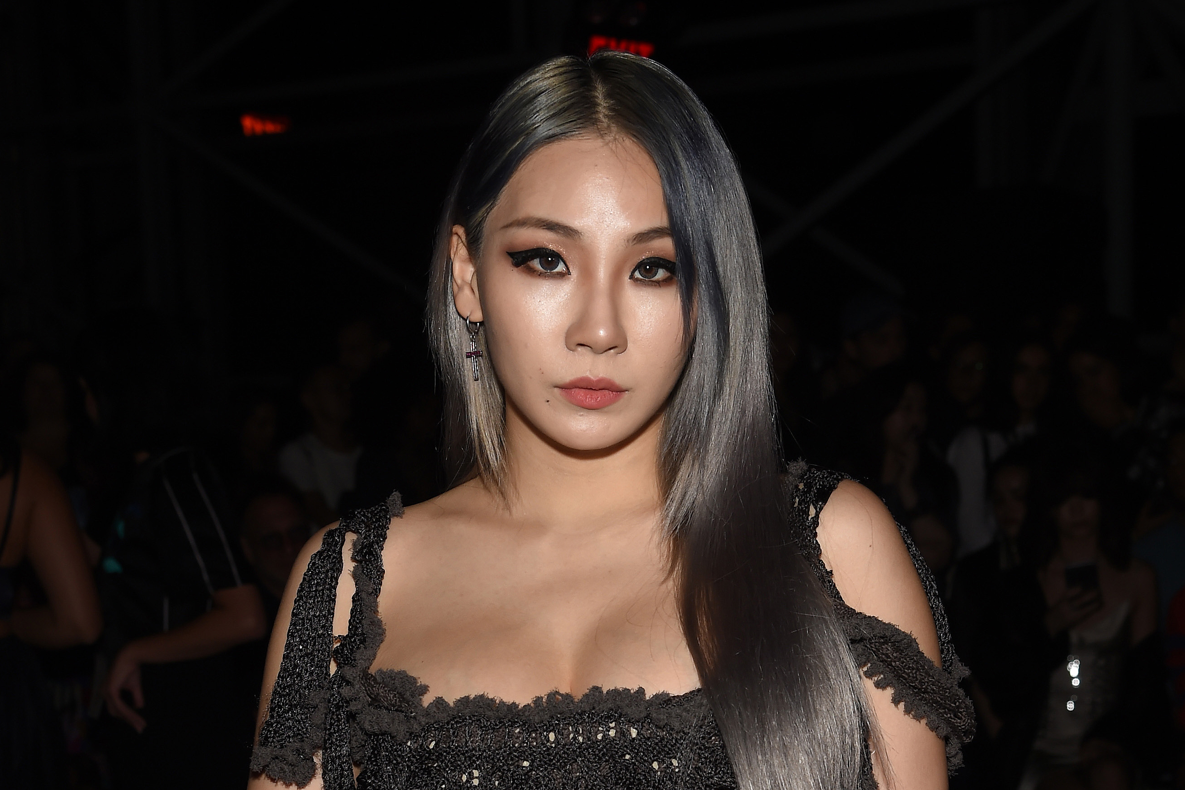 CL, 'DONE161201': Song You Need to Know