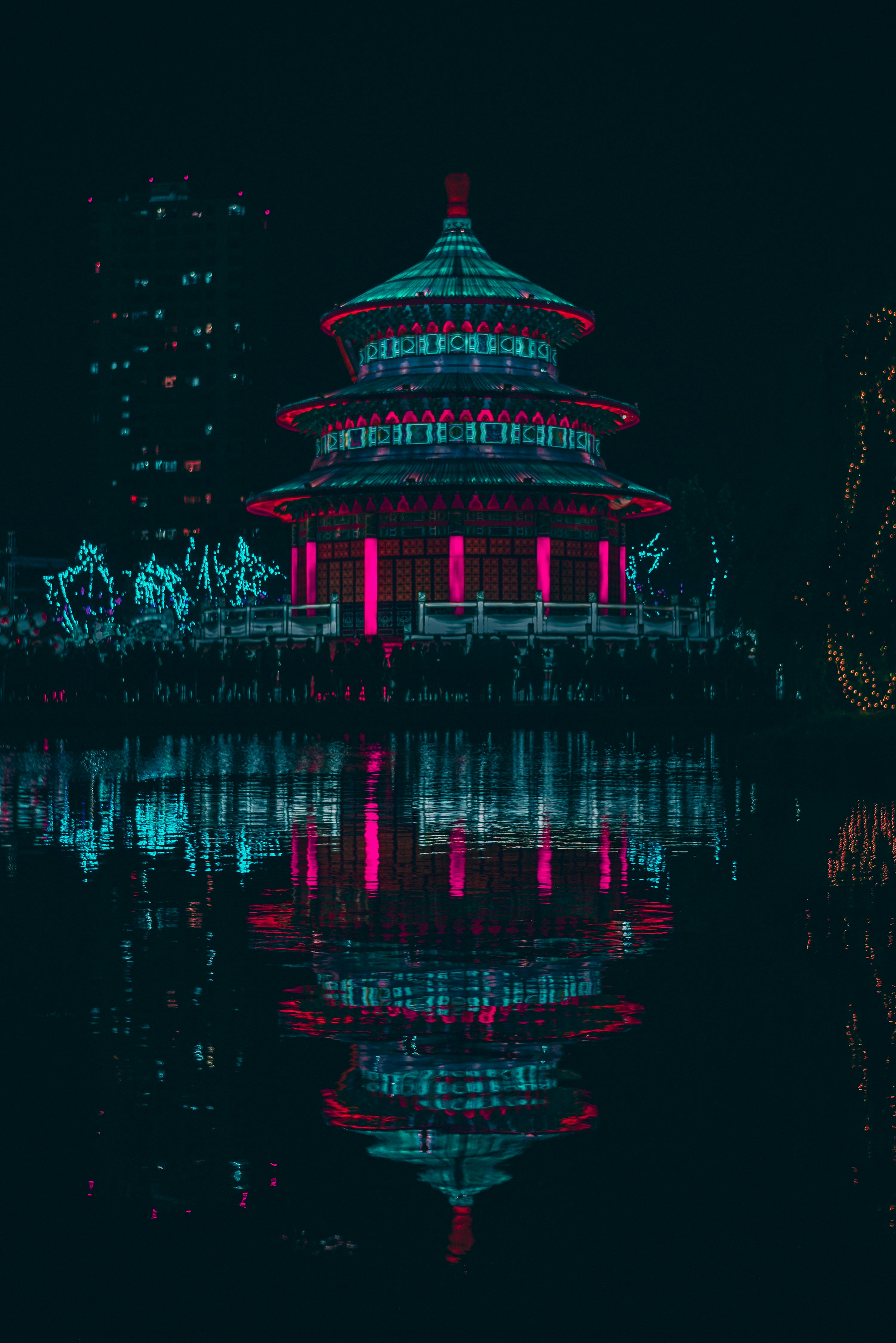 Retrowave Picture. Download Free Image