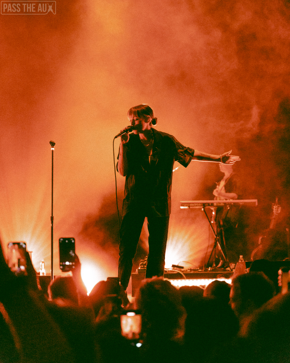 Sasha Alex Sloan turns up The Wiltern