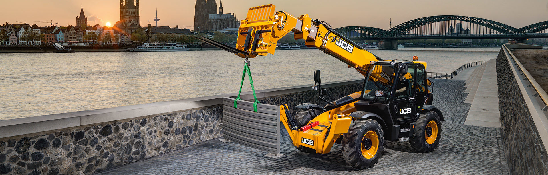 Telescopic Handlers