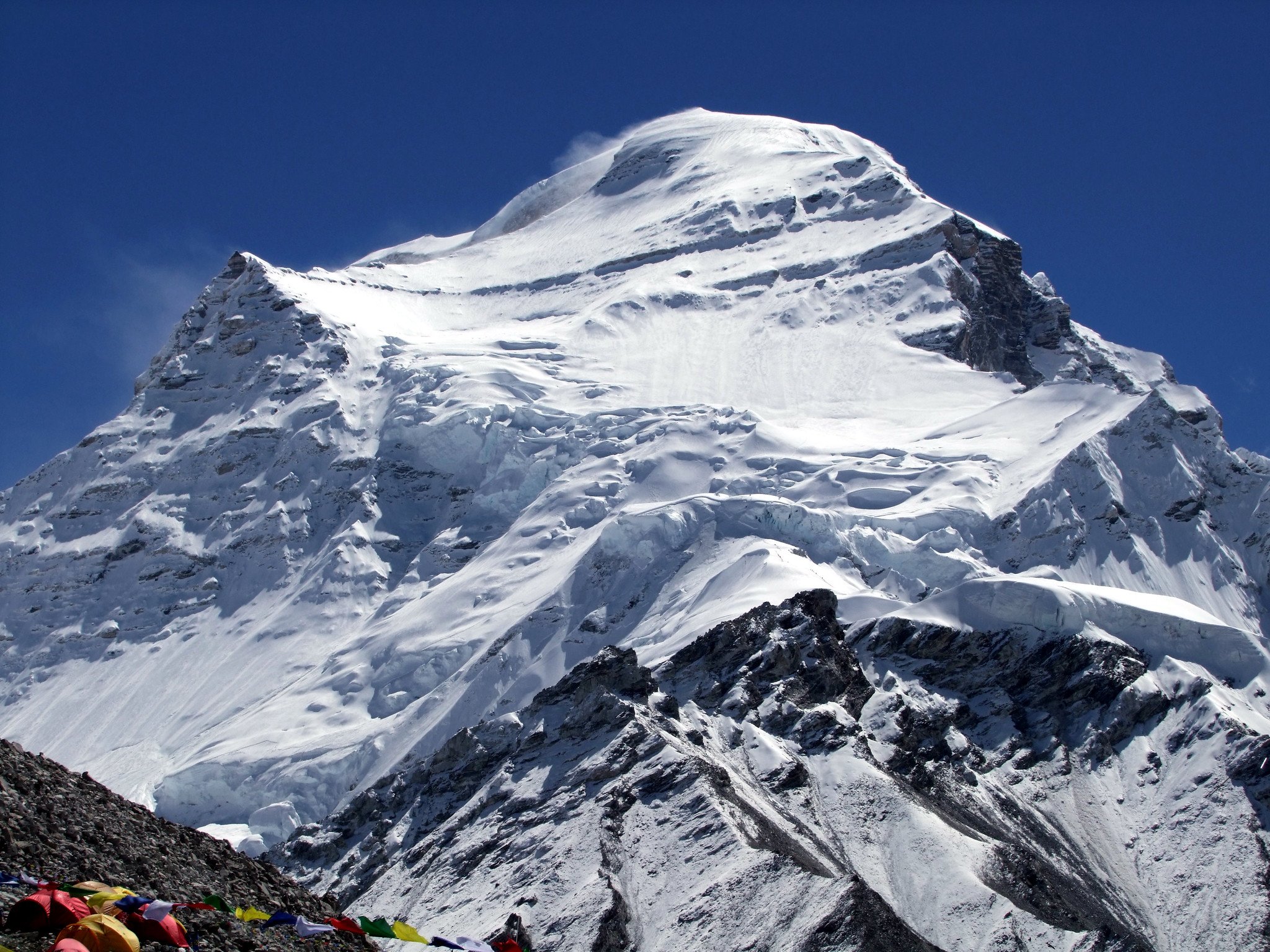 Why Choose Cho Oyu as Your First 8000M Climb? Easy and safest 8000M expedition