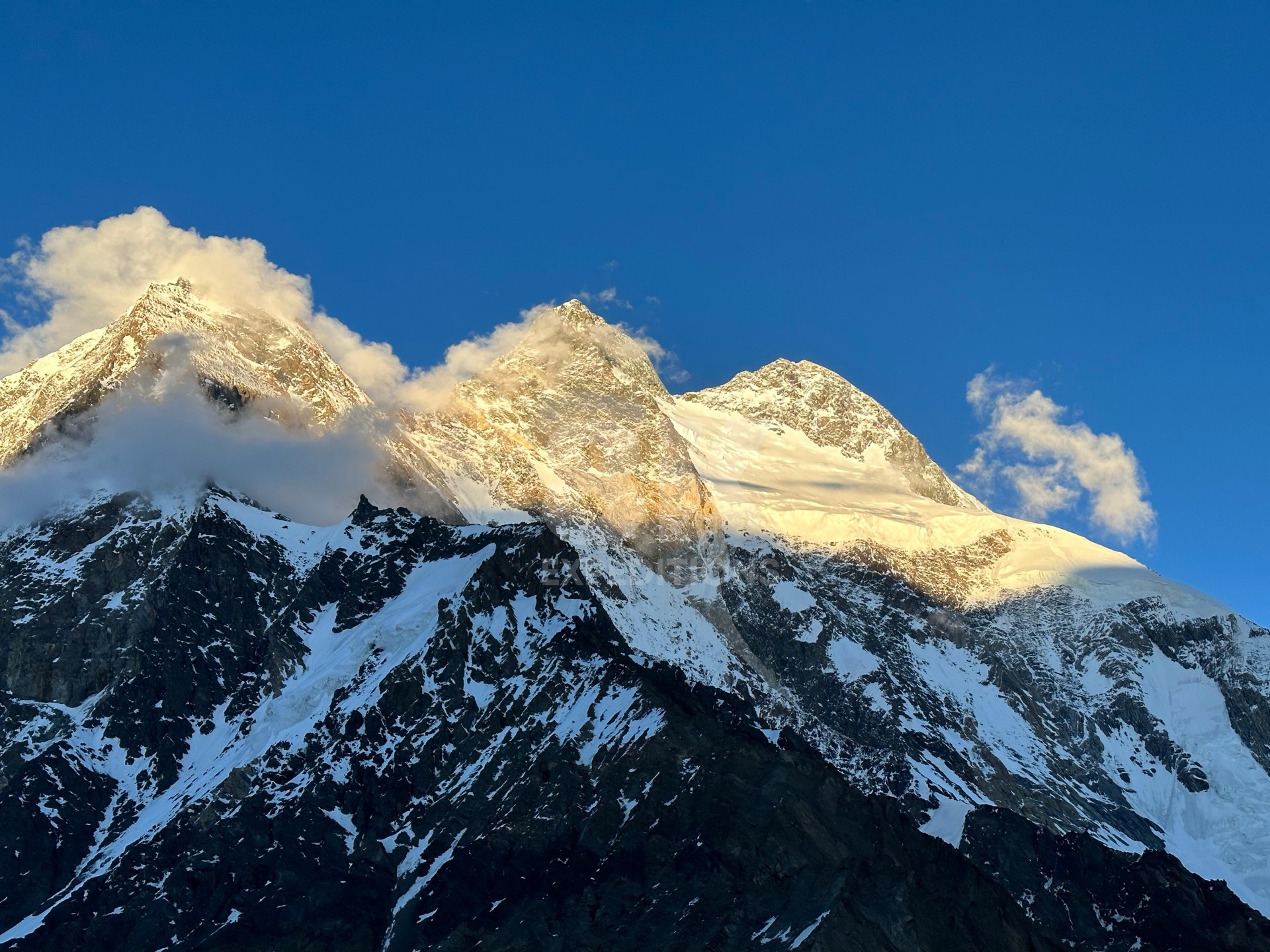 Cho Oyu Expedition (8,188m) 2025 2026. Climbing Cho Oyu