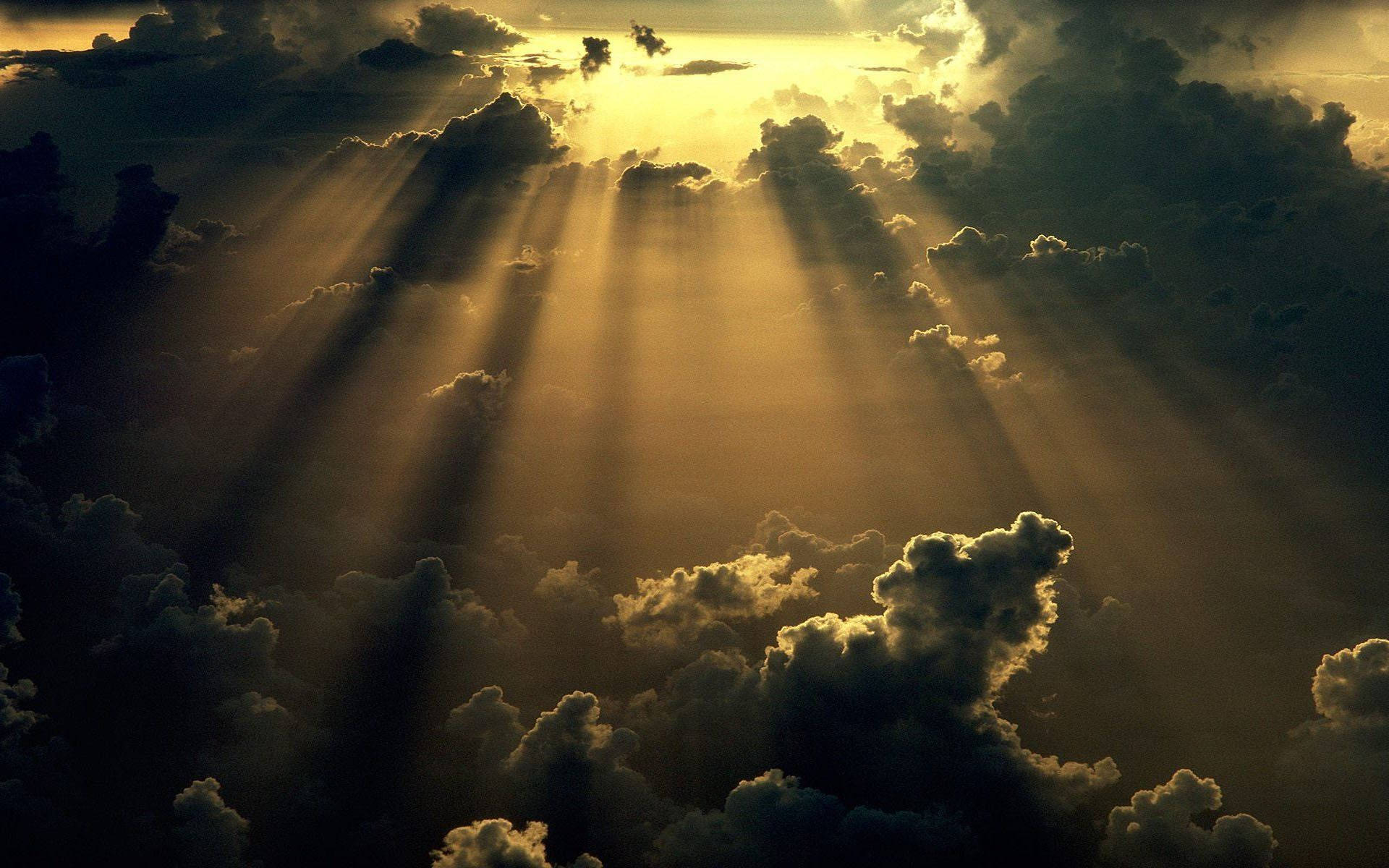 Download Heaven in the Clouds Wallpaper