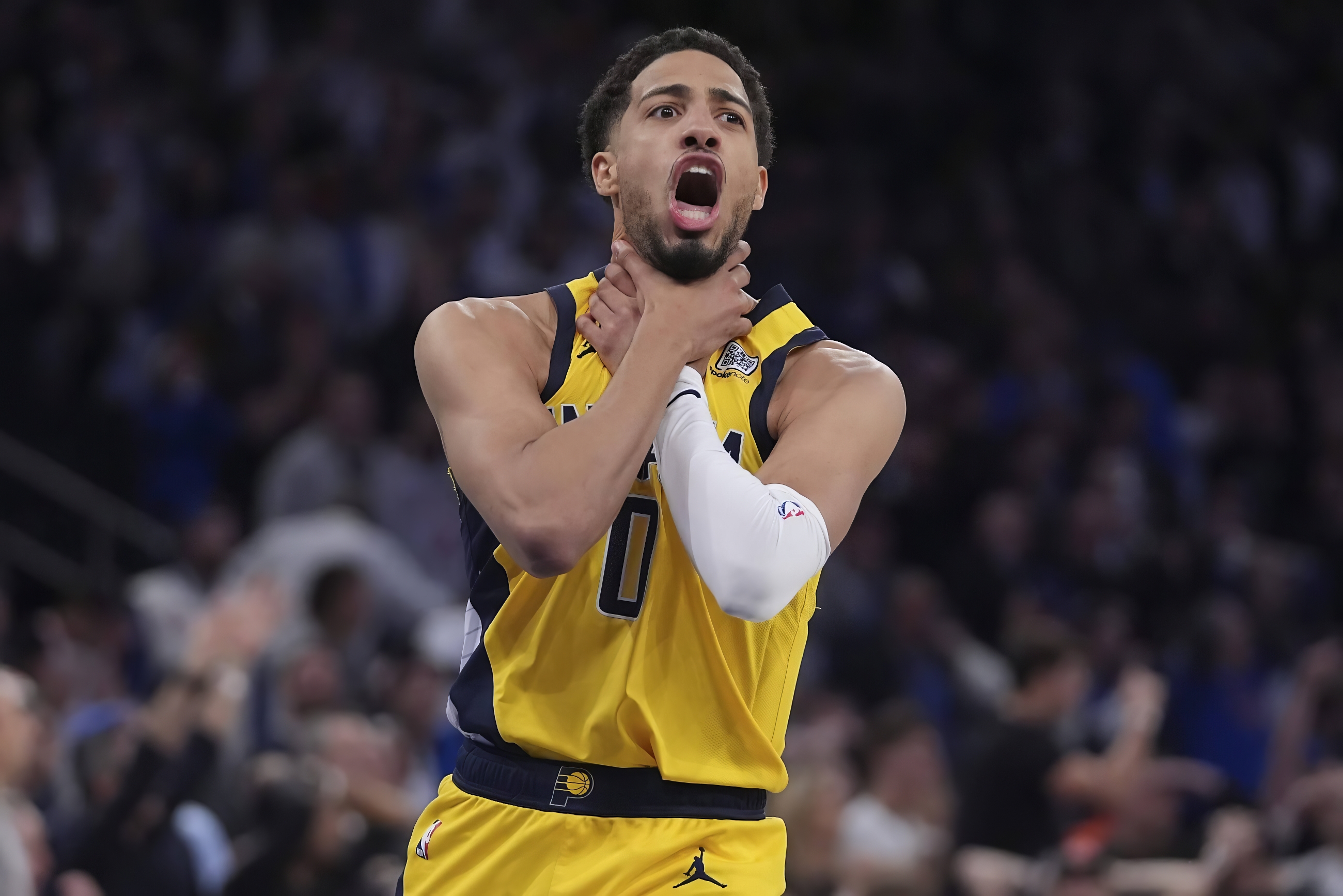 Tyrese Haliburton Indiana Pacers HD Wallpaper Action Spotlight