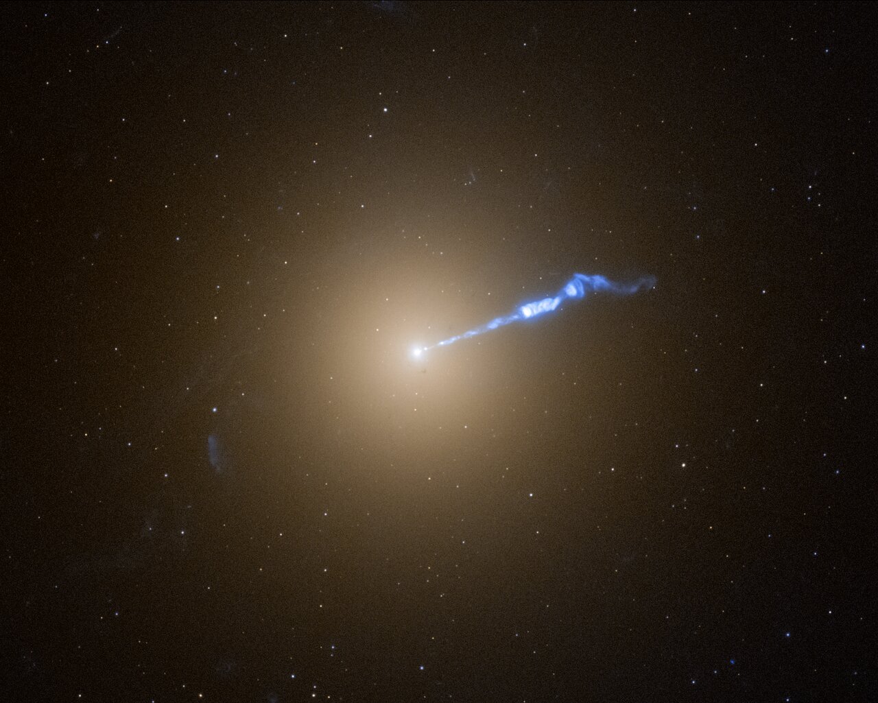 M87