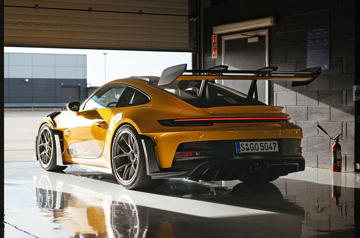 2022 Porsche 911 GT3 RS review: engine, performance, ride, handling, features