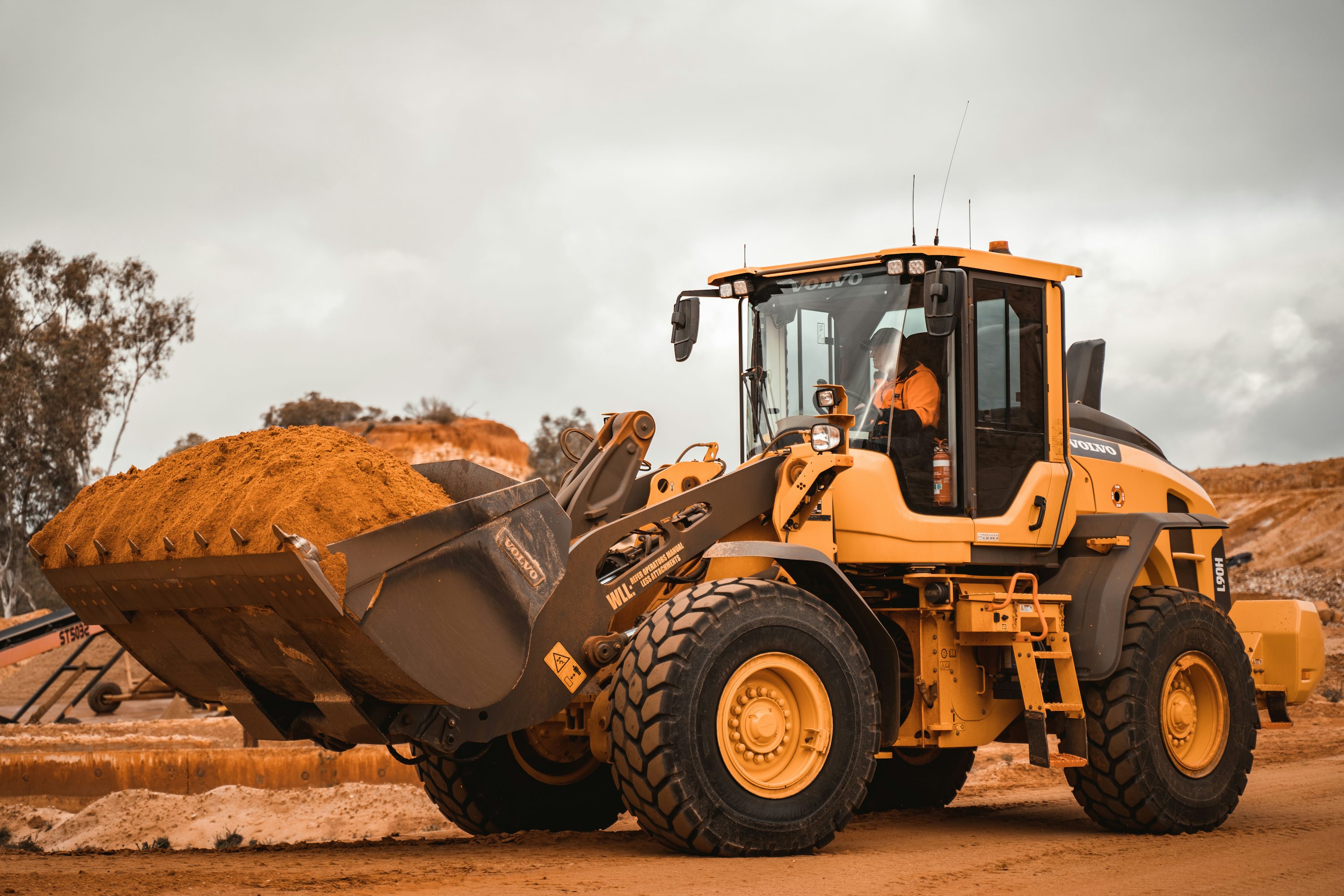 Construction Vehicle Picture. Download Free Image