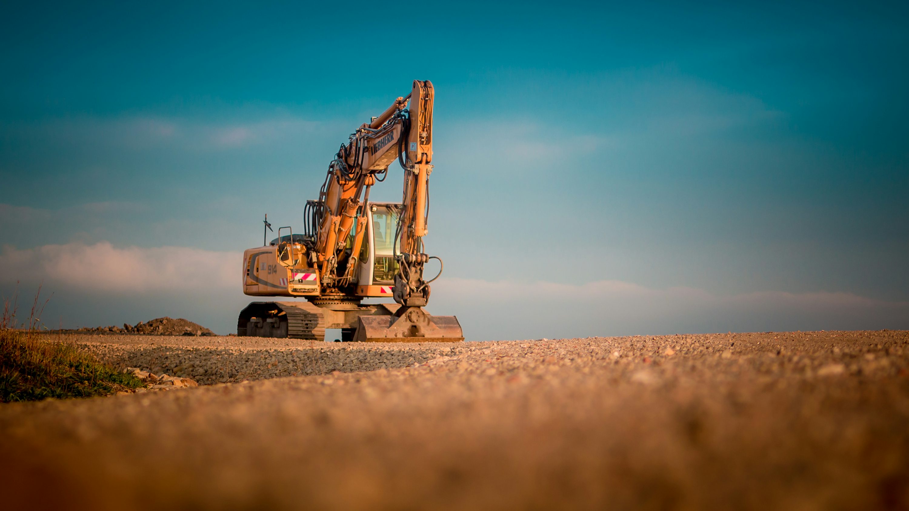 Construction Vehicle Picture. Download Free Image