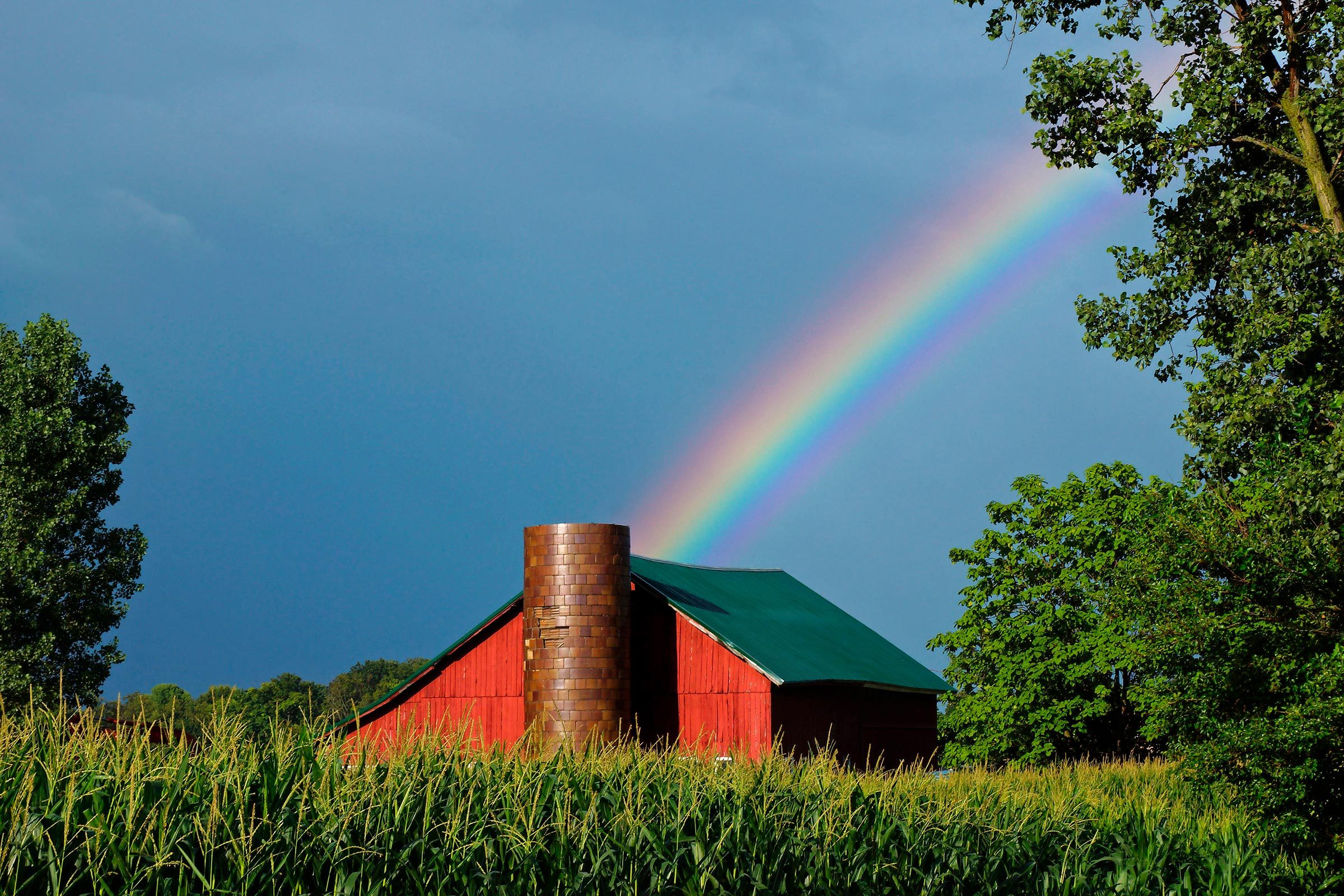 Stunning Rainbow Photo That Will Brighten Your Day. Reader's Digest