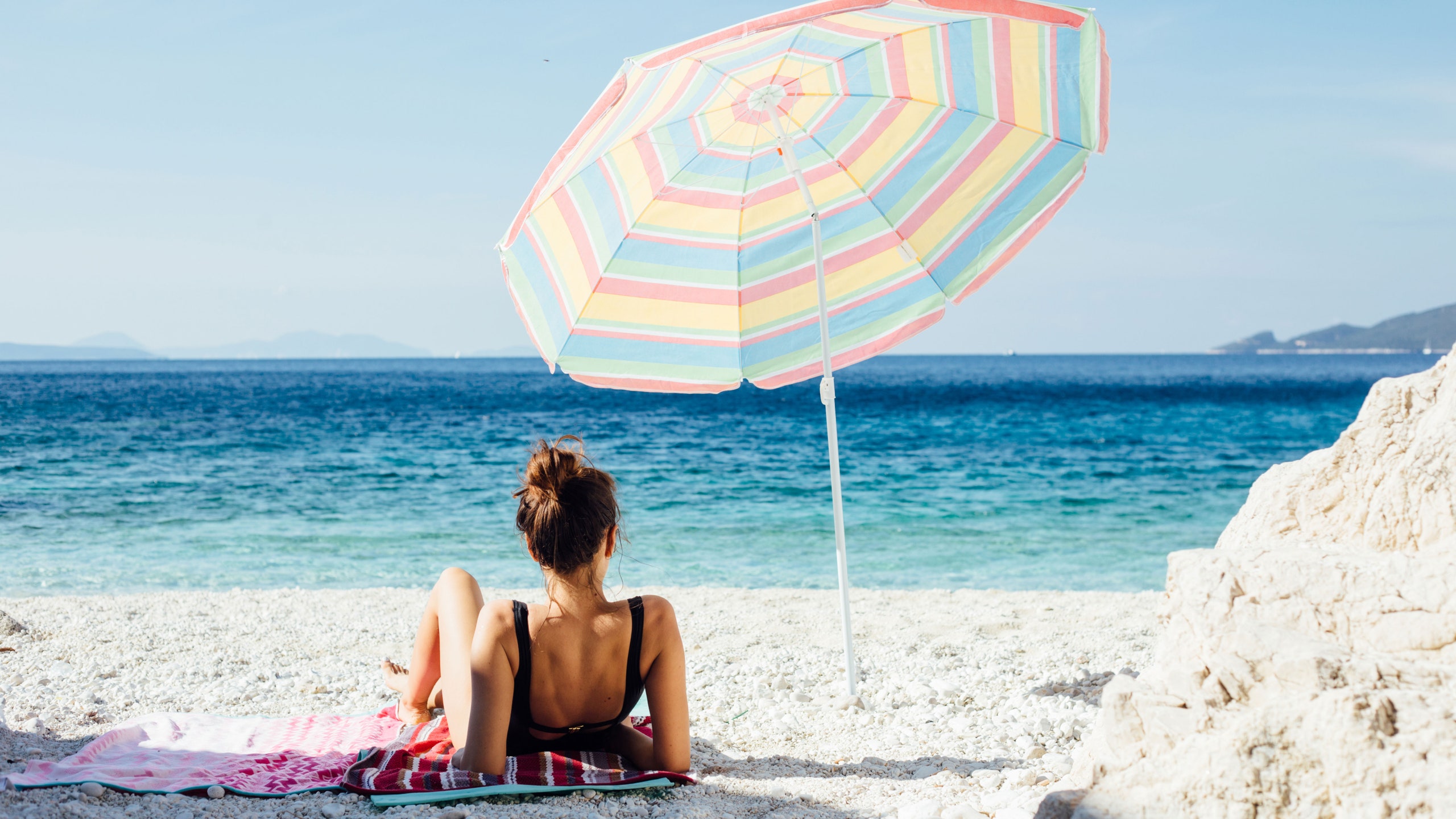 Beach Umbrellas Provide Little to No Sun Protection, Says Study