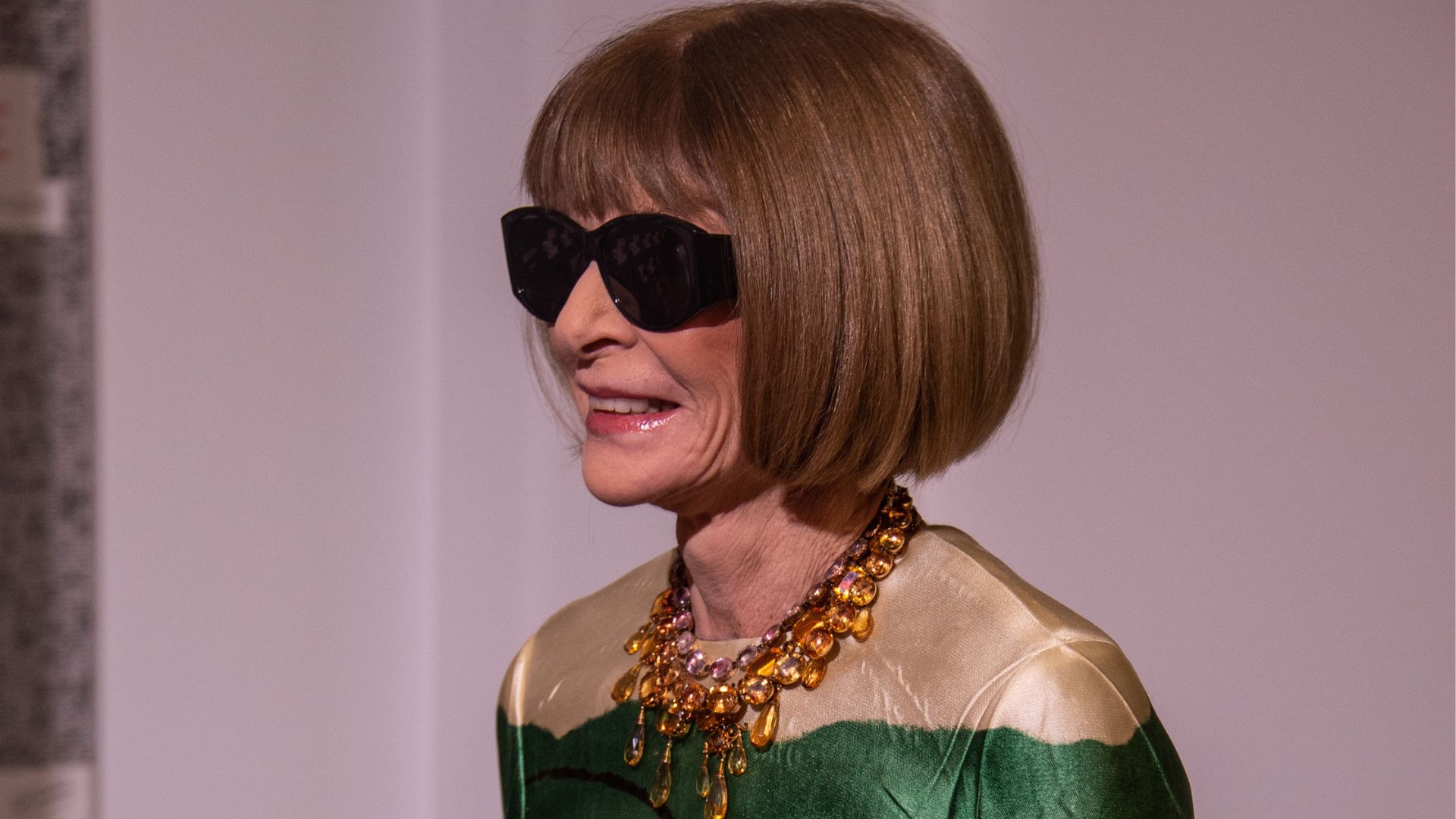 Anna Wintour's brown leather blazer is giving spring jacket inspo. Woman & Home