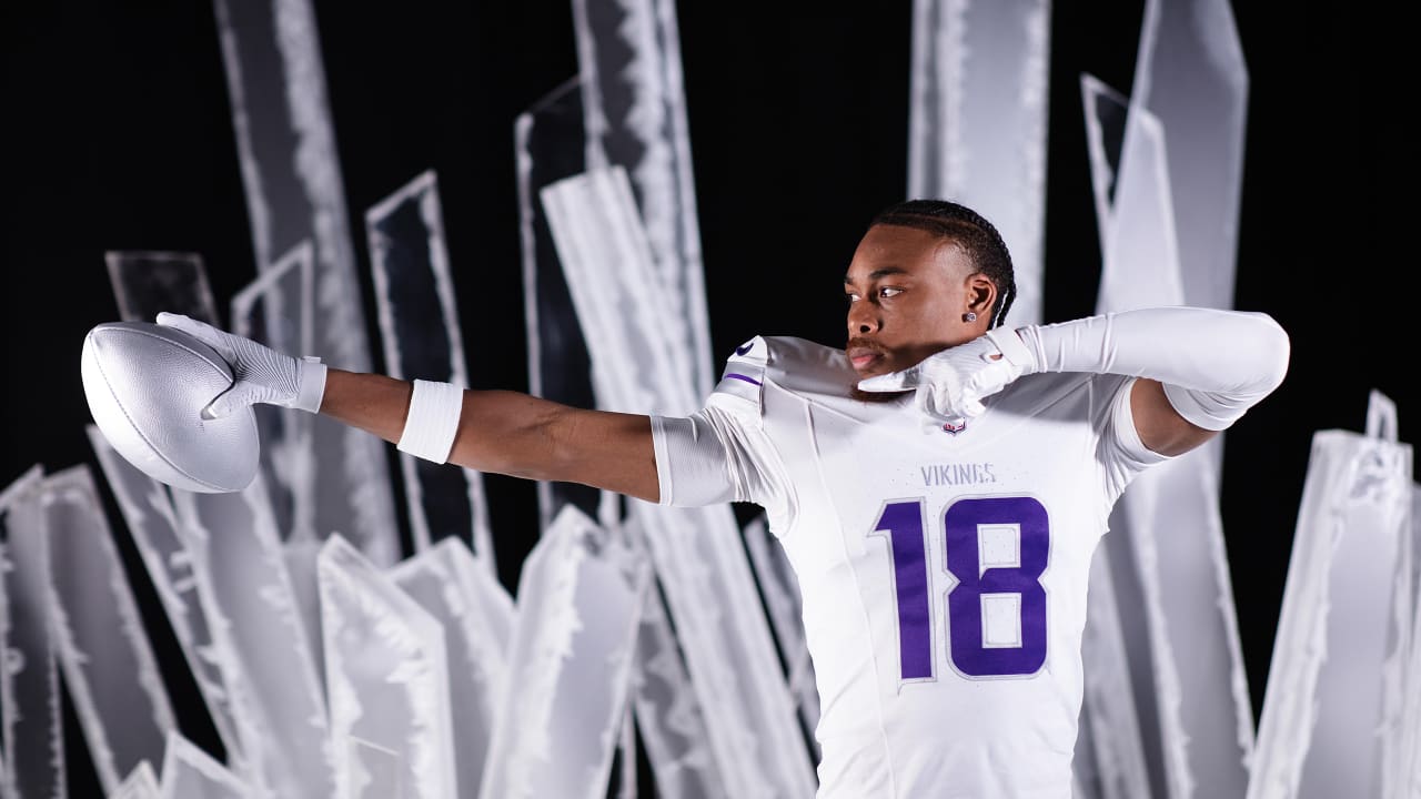 Monday Morning Mailbag: Justin Jefferson's Contract Extension & Winter Warrior Uniforms