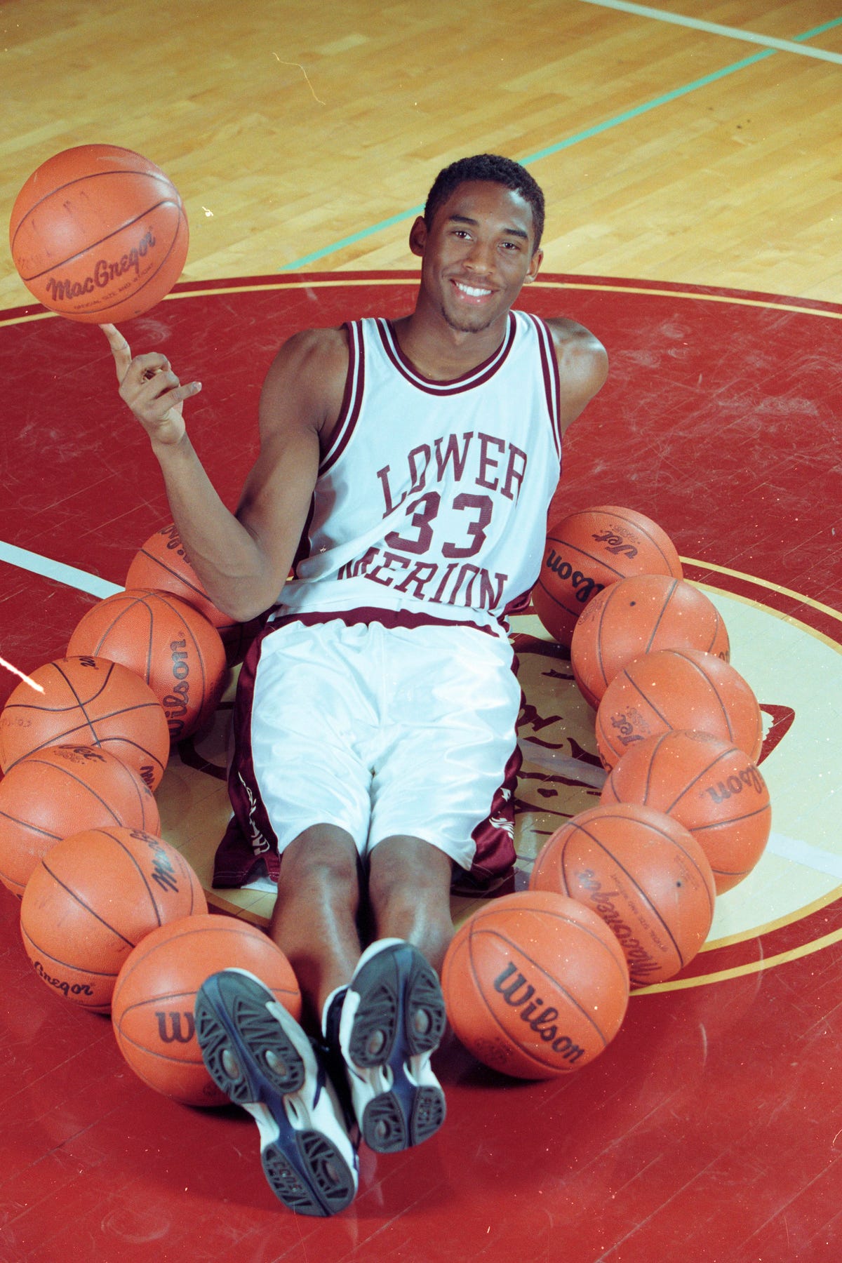 Kobe Bryant Never Before Seen Picture From Lower Merion High School