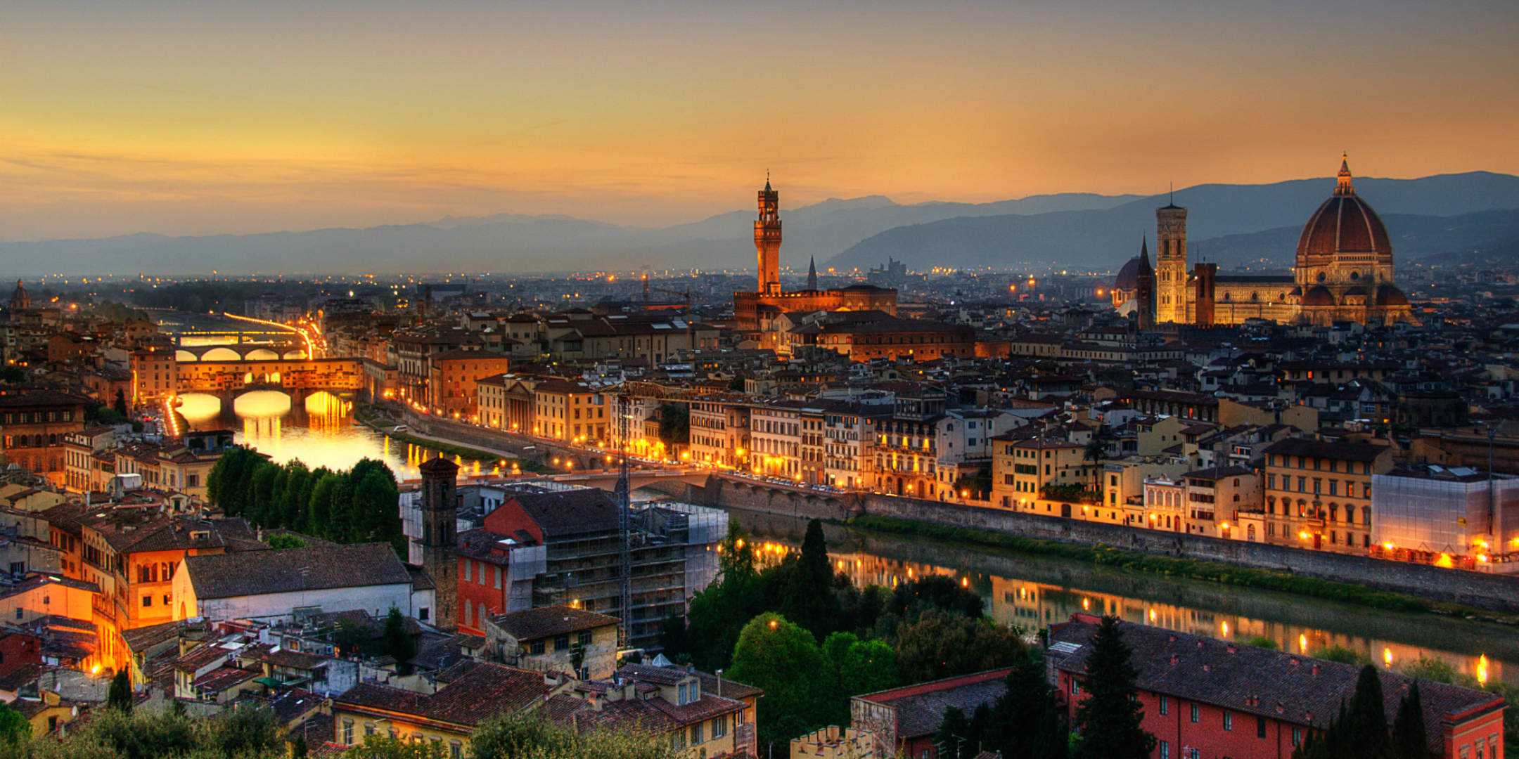 Download Building Cityscape River Night Italy City Man Made Florence HD Wallpaper