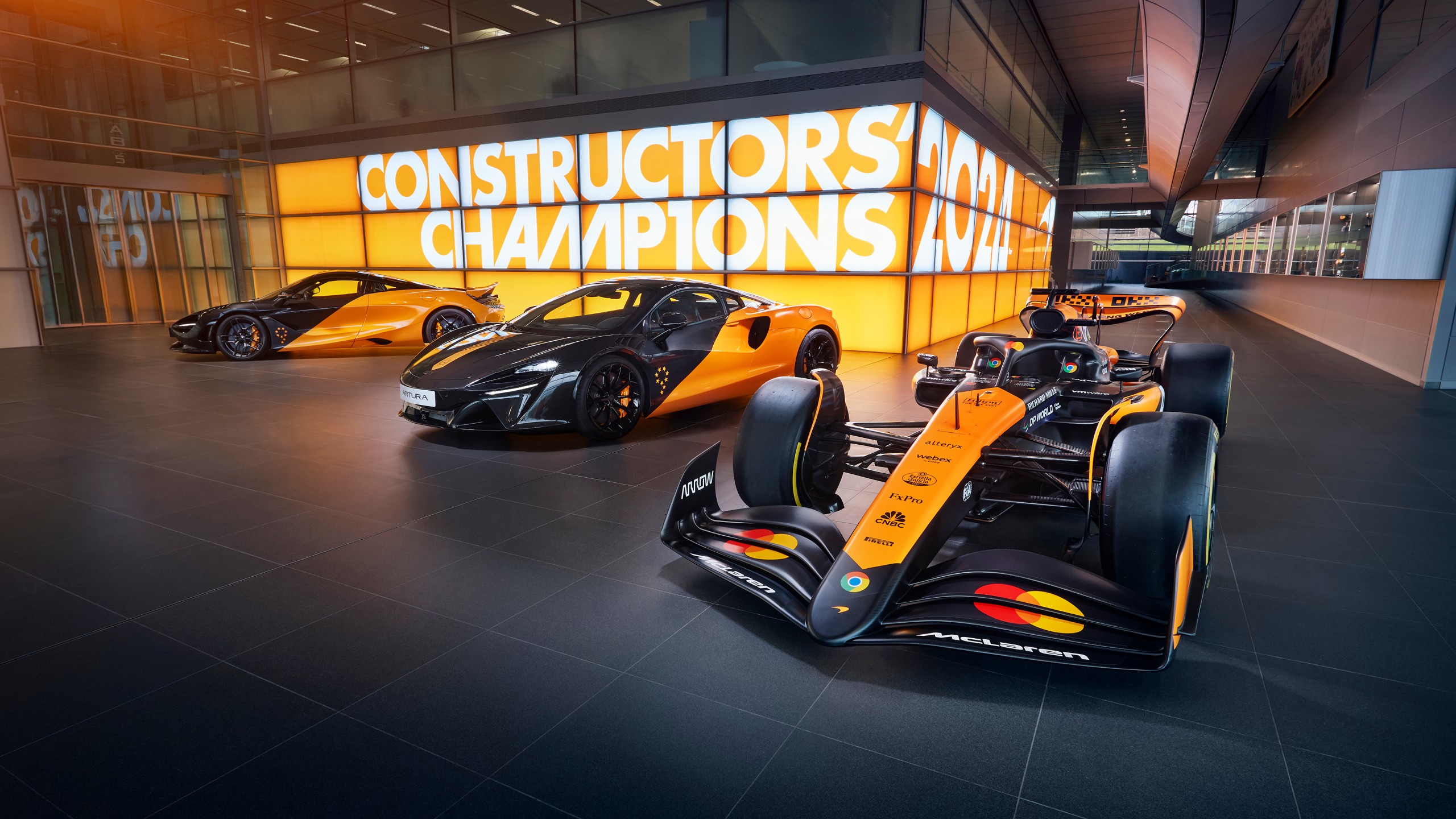 McLaren MCL38 Celebration Edition 2025 Wallpaper Car Wallpaper
