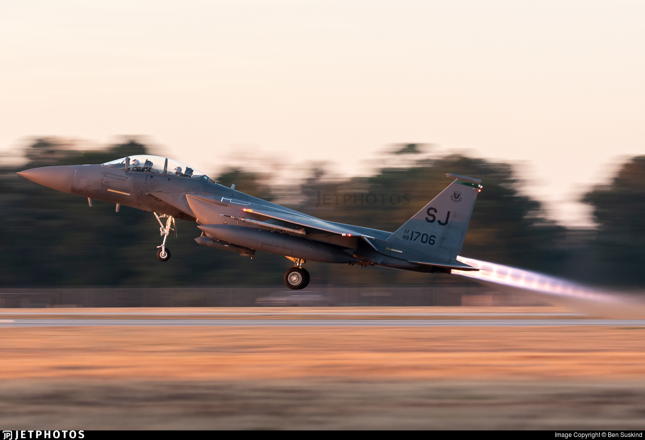88 1706. McDonnell Douglas F 15E Strike Eagle. United States Air Force (USAF)