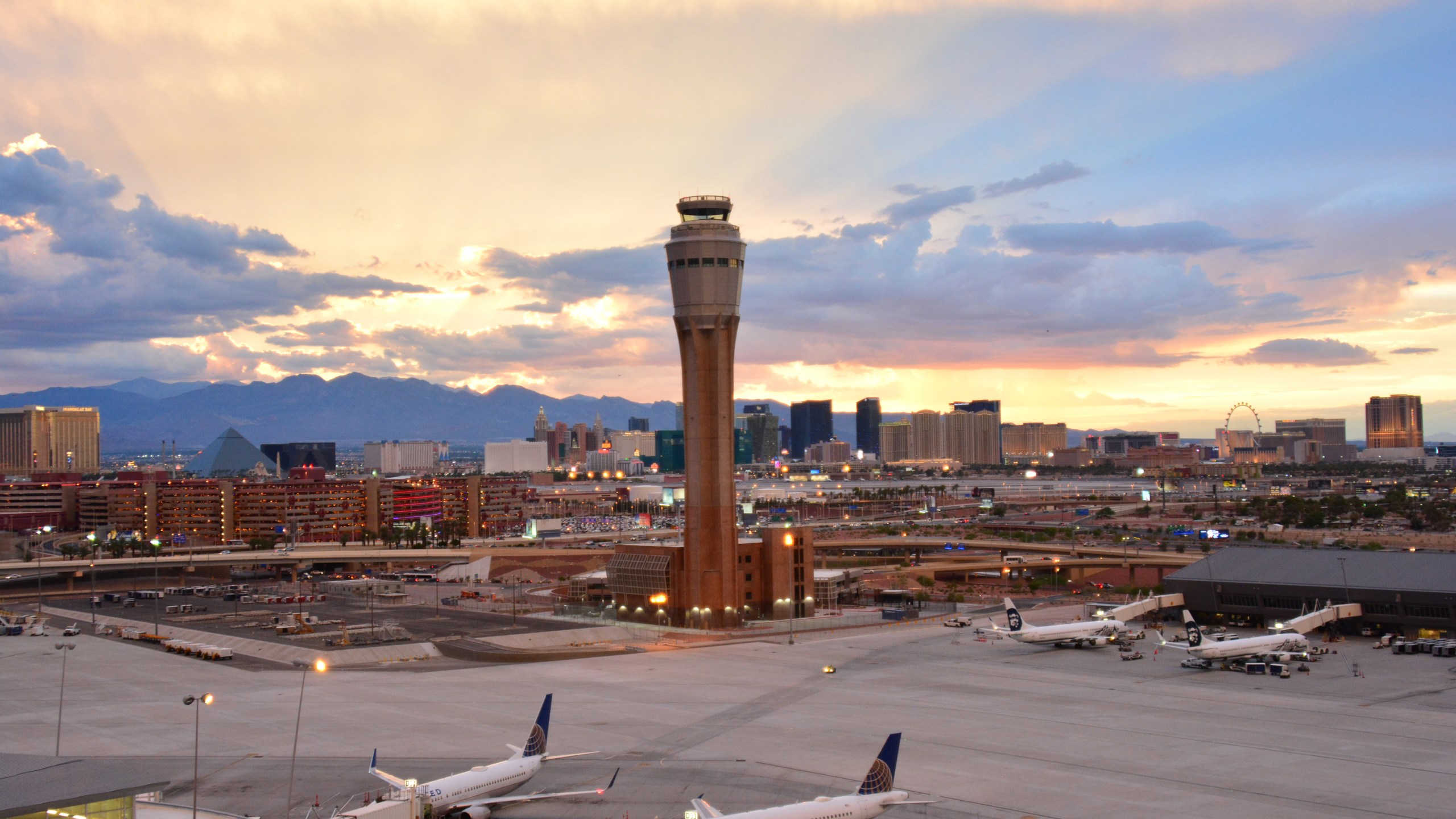 Las Vegas airport gets $13.4M for safety improvements