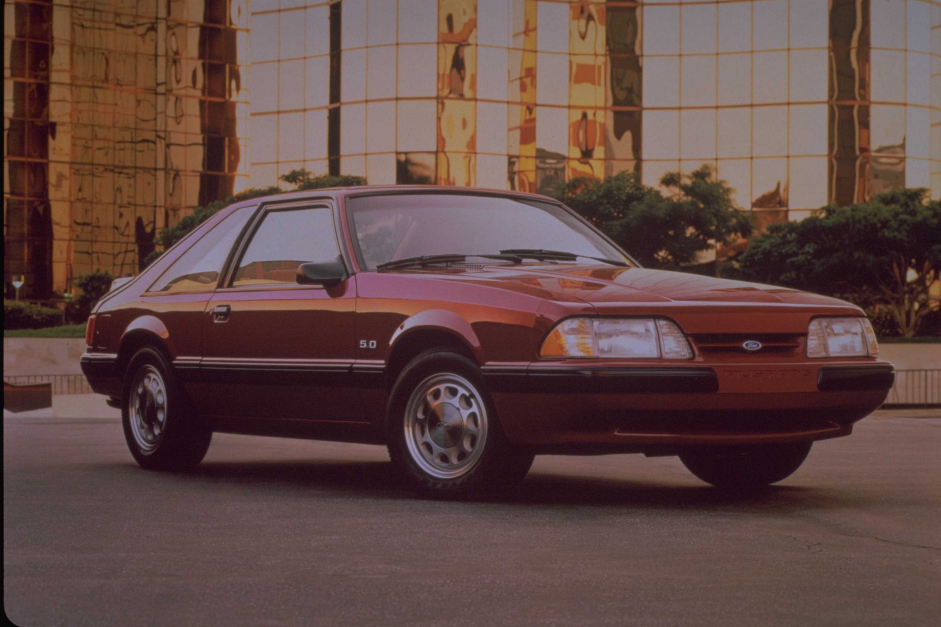 Ford Mustang Wallpaper [HD]