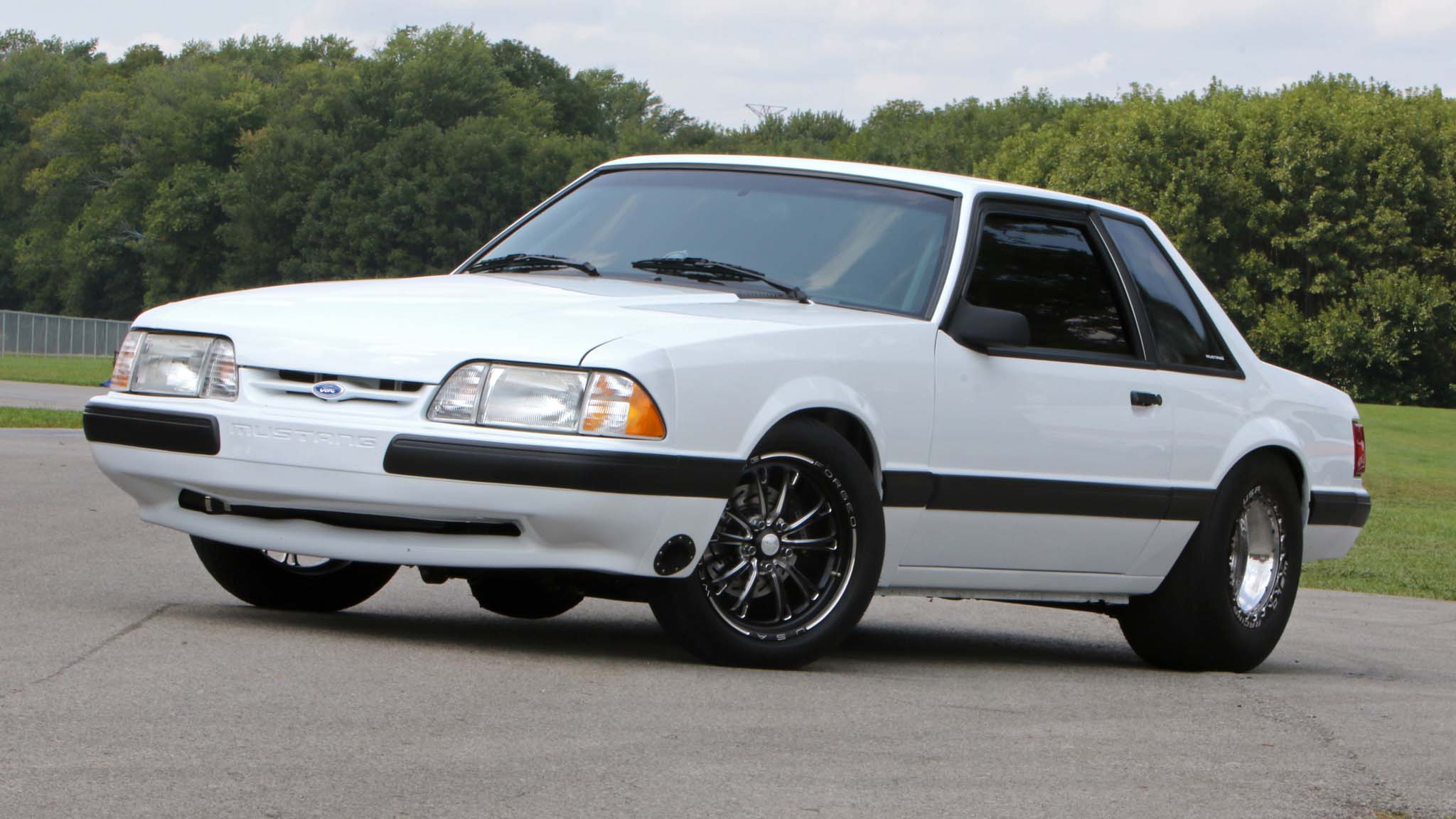Twin Turbo Coyote Swapped 1990 Mustang That Makes Over 1,000 HP To The Tires