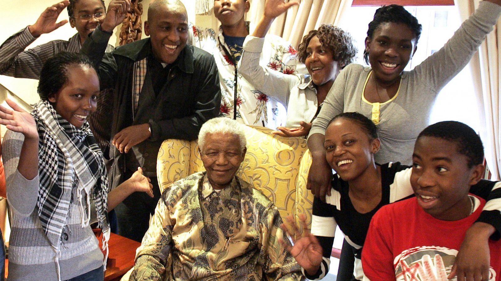 Nelson Mandela, Family Man: Daughter, Grandchildren Describe Private Struggles