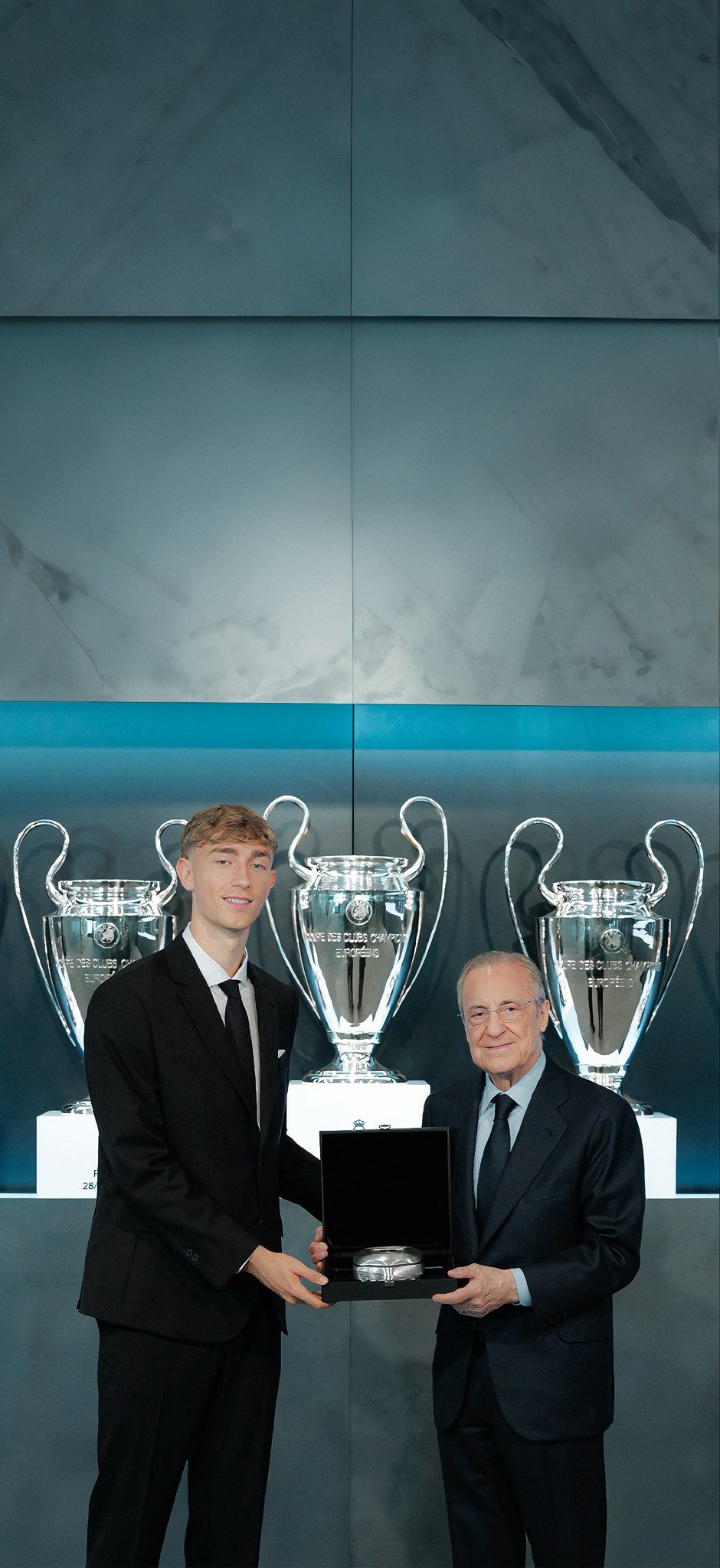 Football Wallpaper 4k Huijsen Wallpaper 4k❤️‍