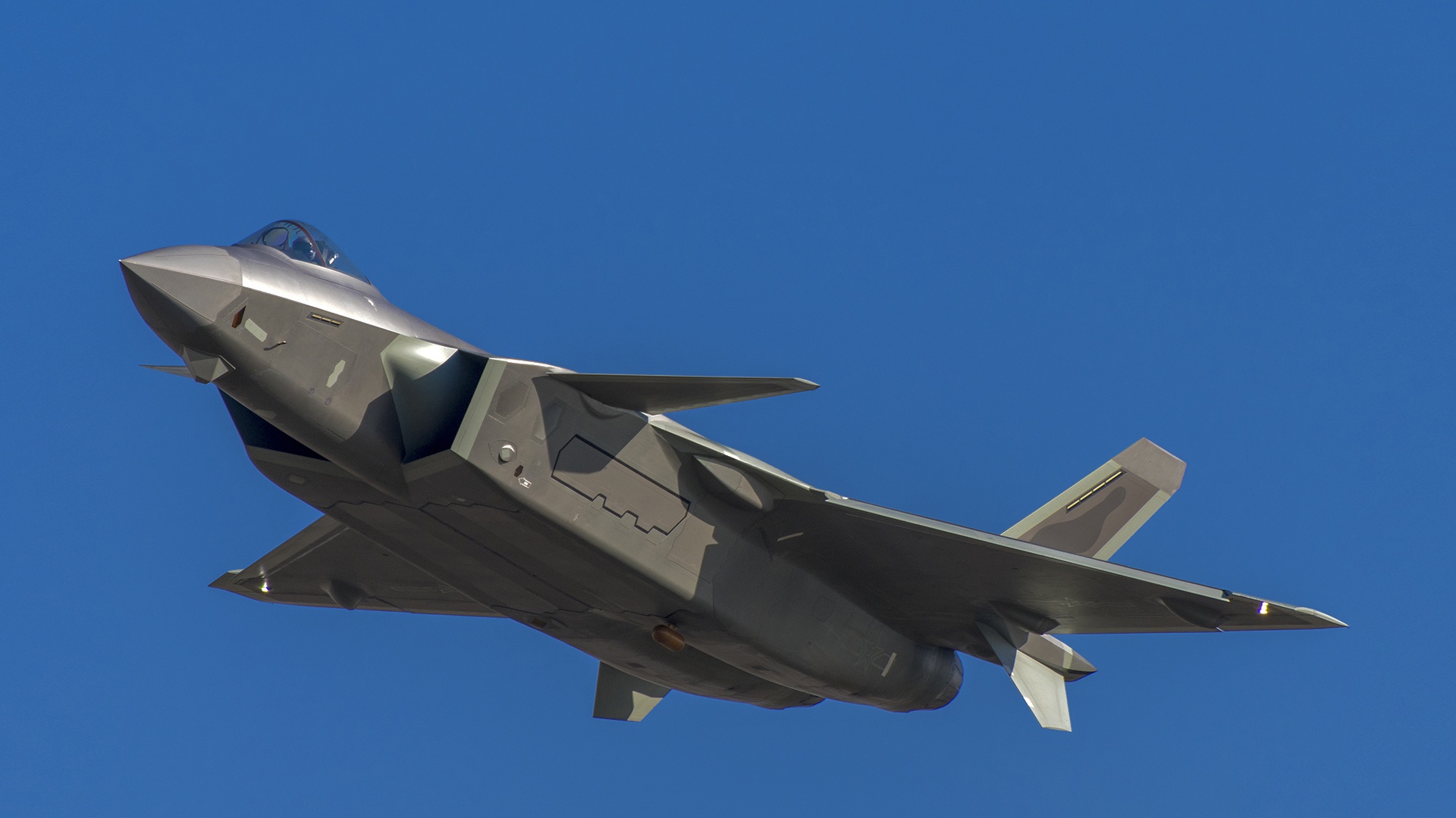 Download Warplane Aircraft Jet Fighter Military Chengdu J 20 HD Wallpaper