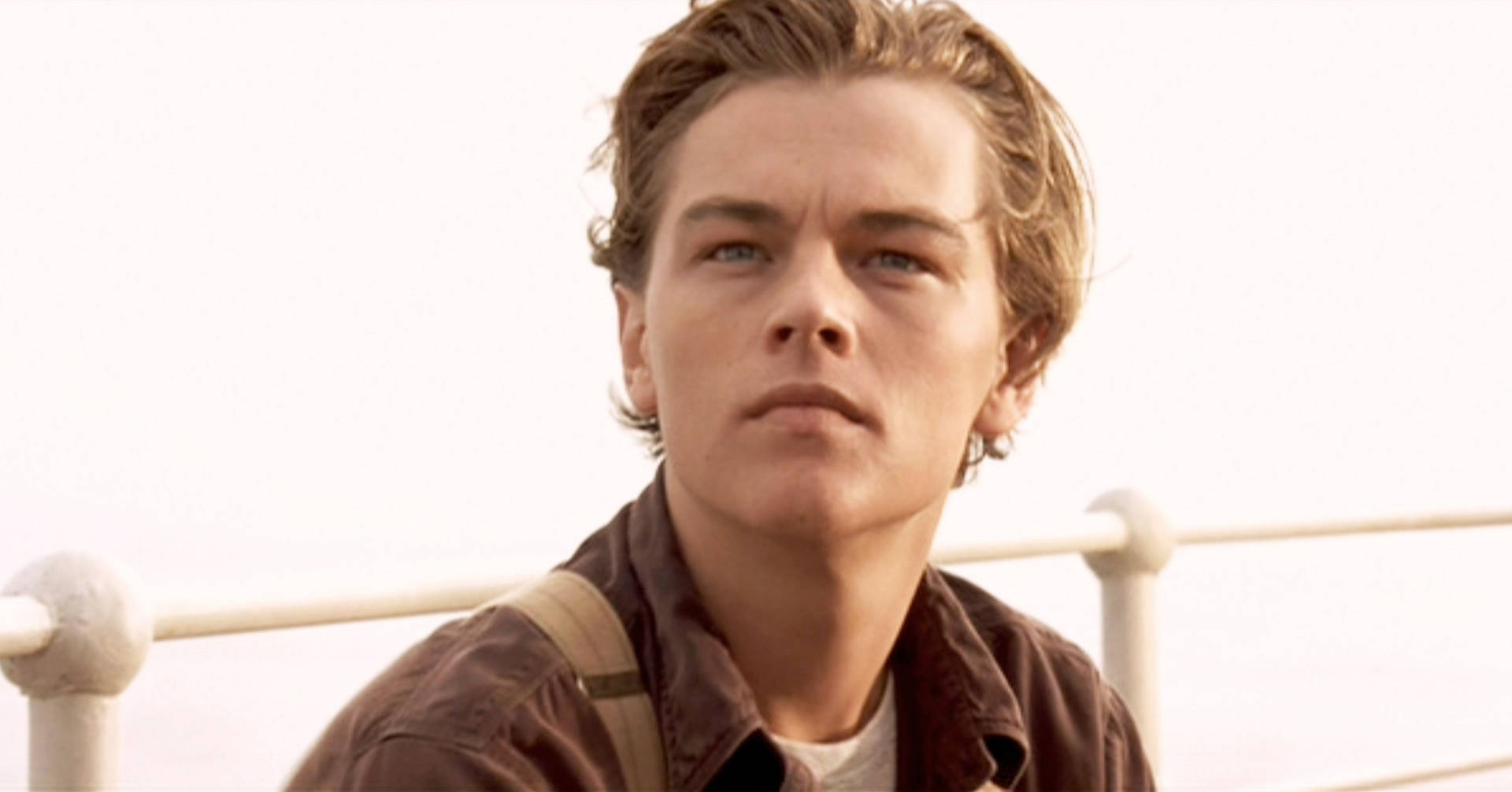 Download Titanic Leonardo DiCaprio Wallpaper