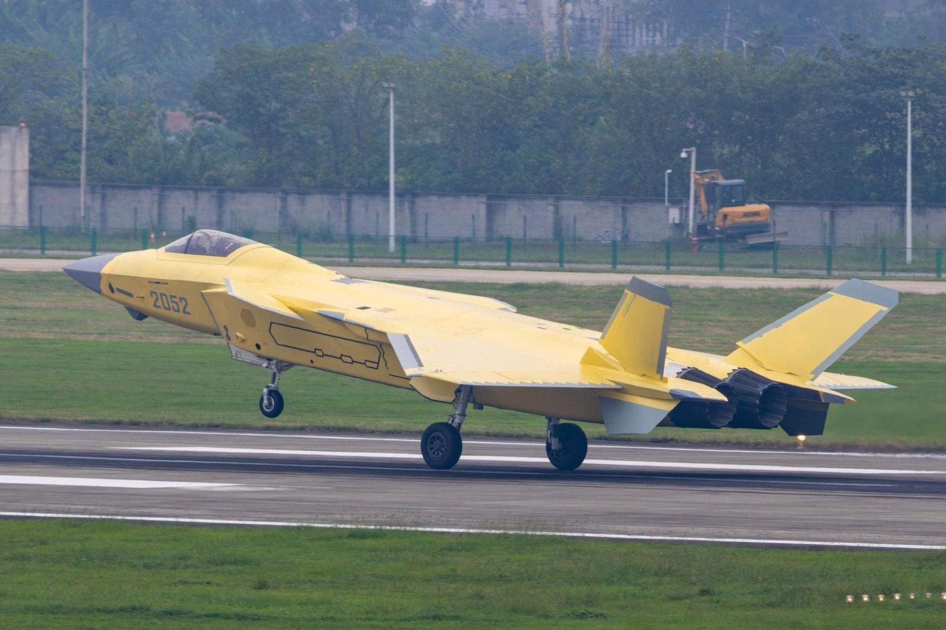 First Image Of J 20A Stealth Fighter Prototype Equipped With WS 15 Engine