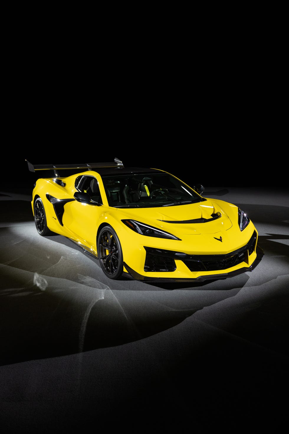 2025 Chevrolet Corvette ZR1: Original Photo of Every Angle