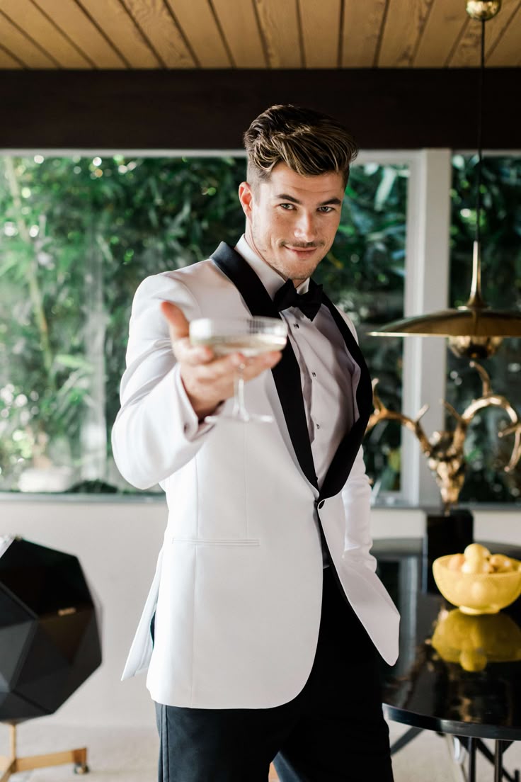 Kelianne Stankus and Chase Mattson's Modern Love Story: Calvin Klein White Dinner Jacket Tux