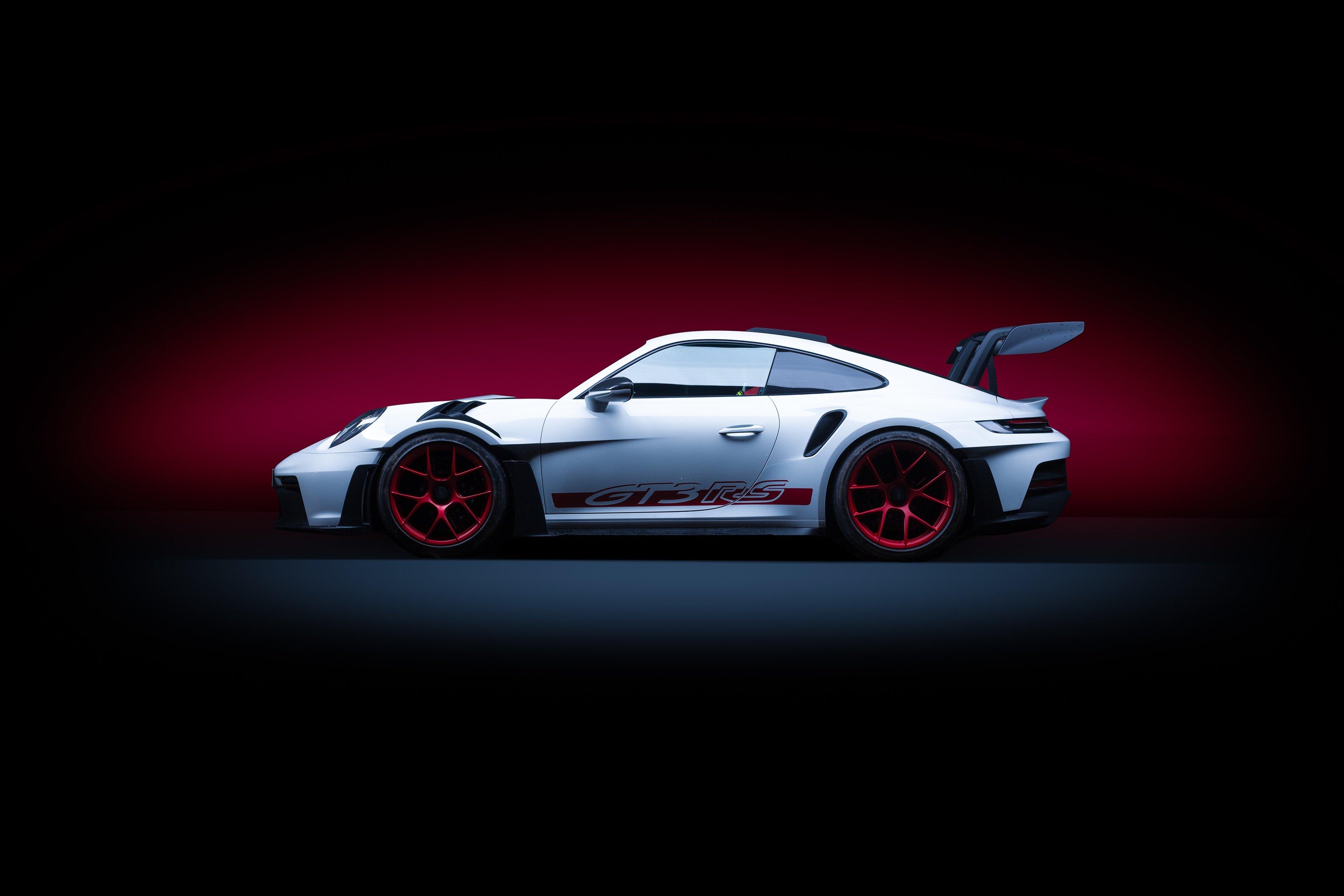 Porsche 911 GT3 RS White Wallpaper 4k for Desktop