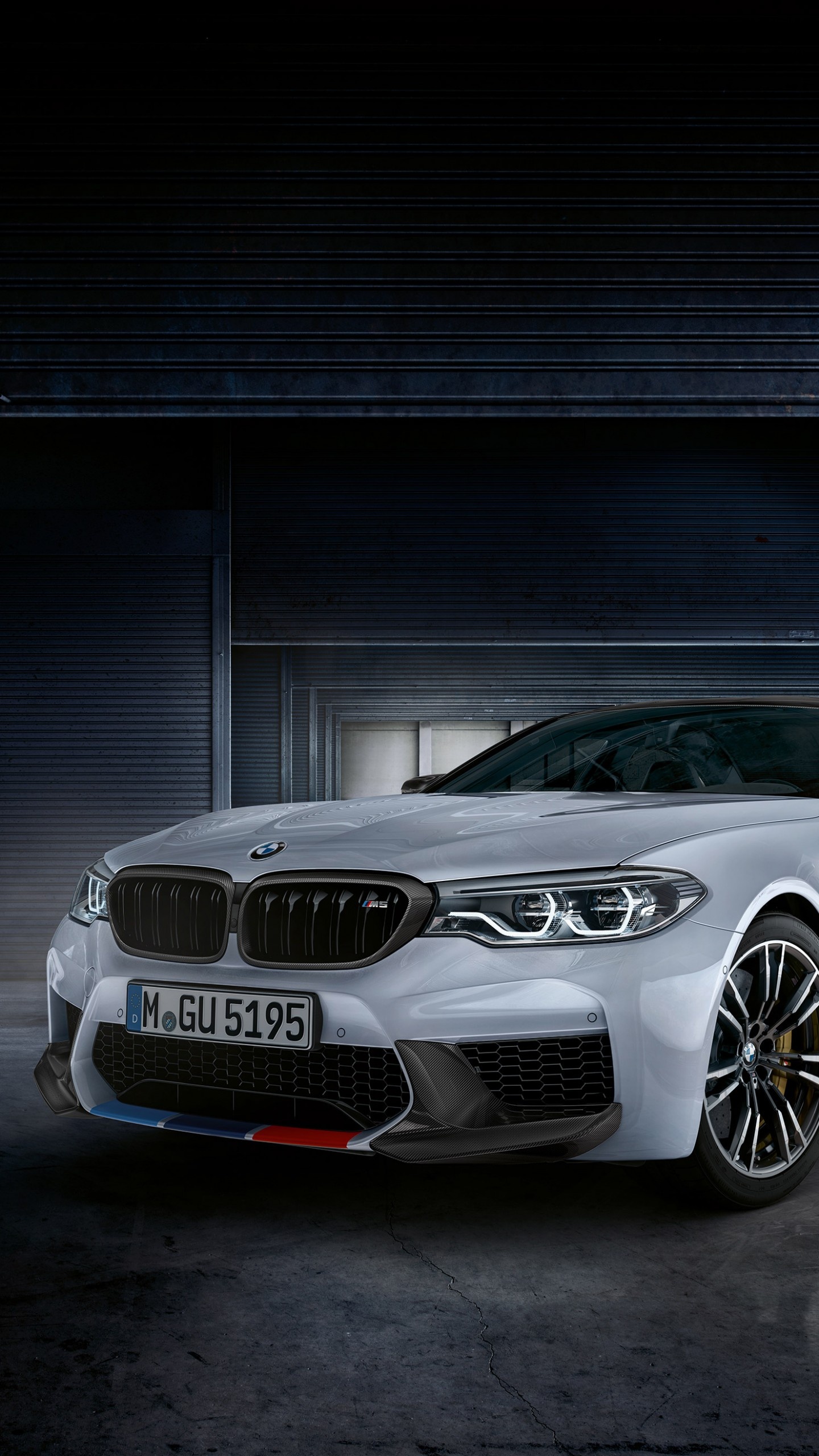 M5 Wallpaper