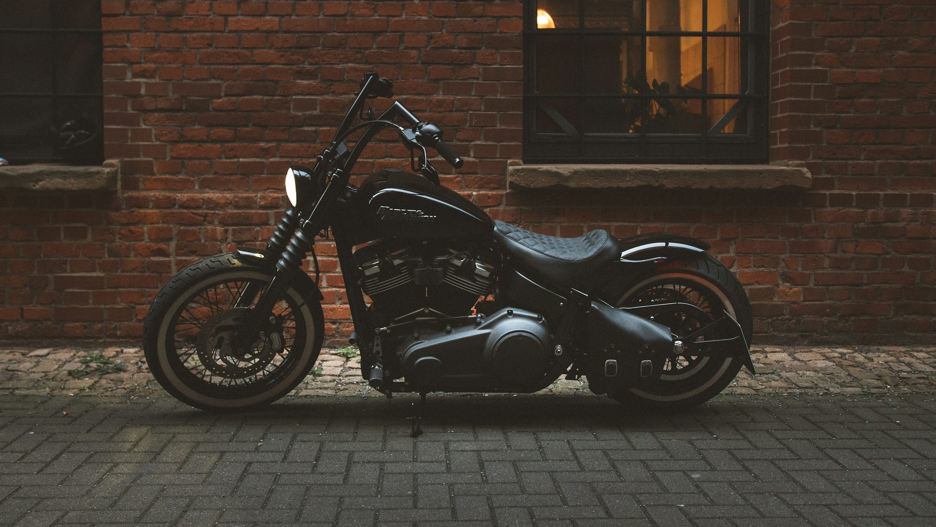 Harley Davidson Wallpaper: Free HD Download [HQ]