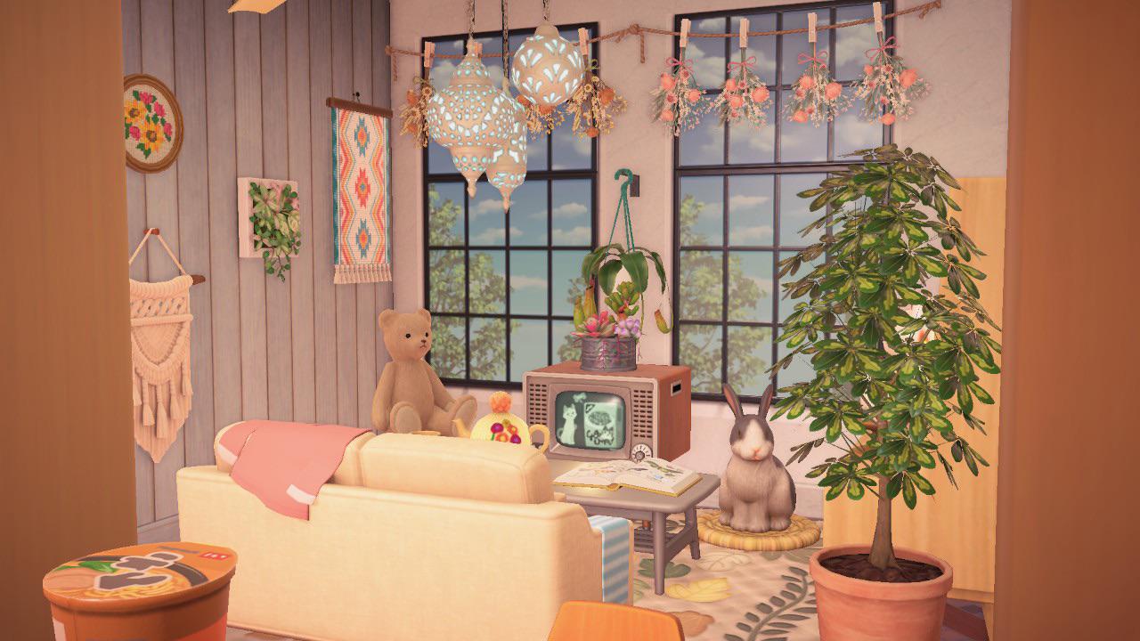 I really wish the wallpaper with the windows changed with the time of day. Anyone else? Here's a picture of my living room