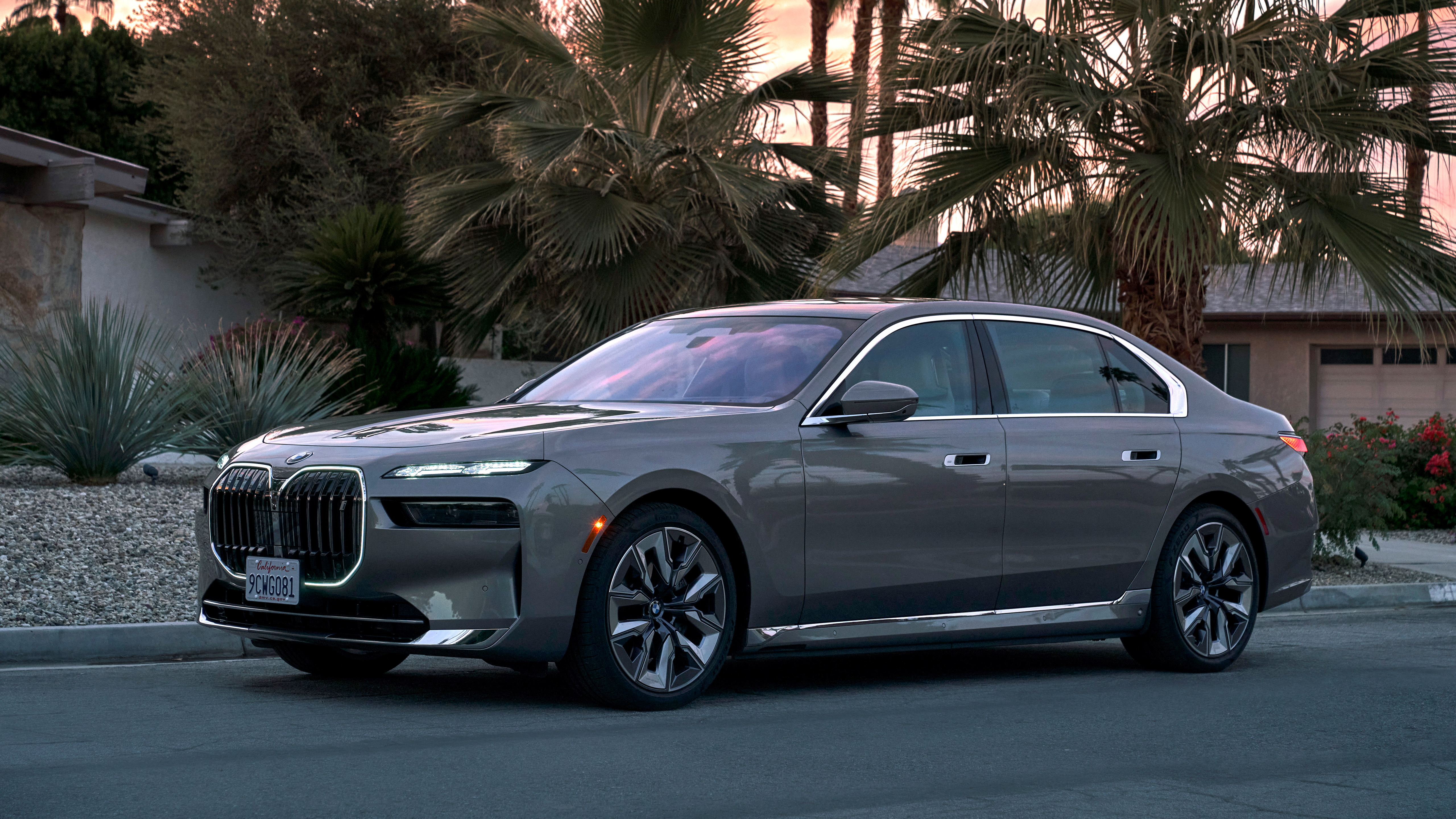 BMW i7 xDrive60 2023 5K Wallpaper Car Wallpaper