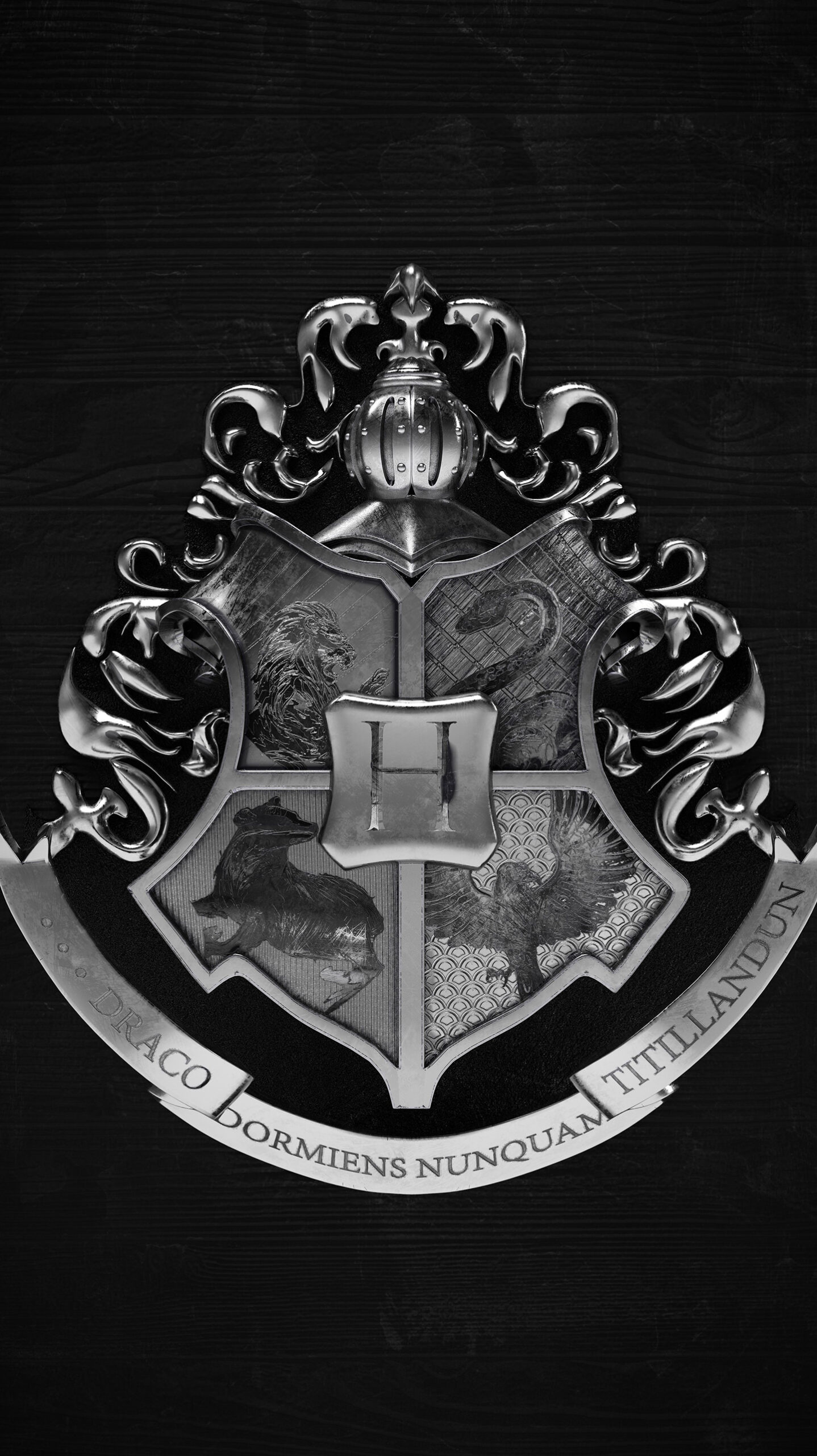 Hogwarts Crest Wallpaper