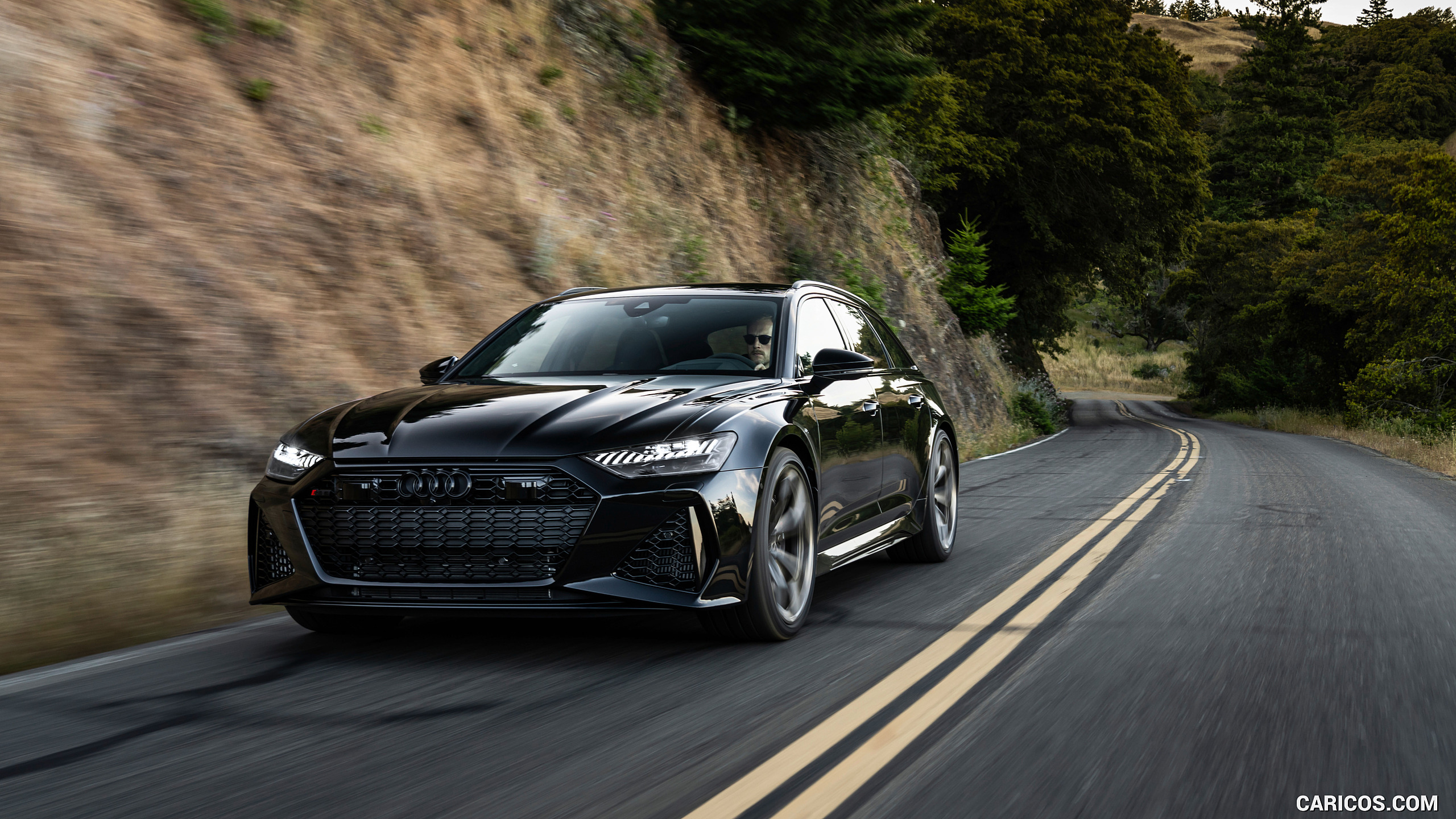 Audi RS 6 Avant Performance (US Spec)MY (Color: Mythos Black Metallic)