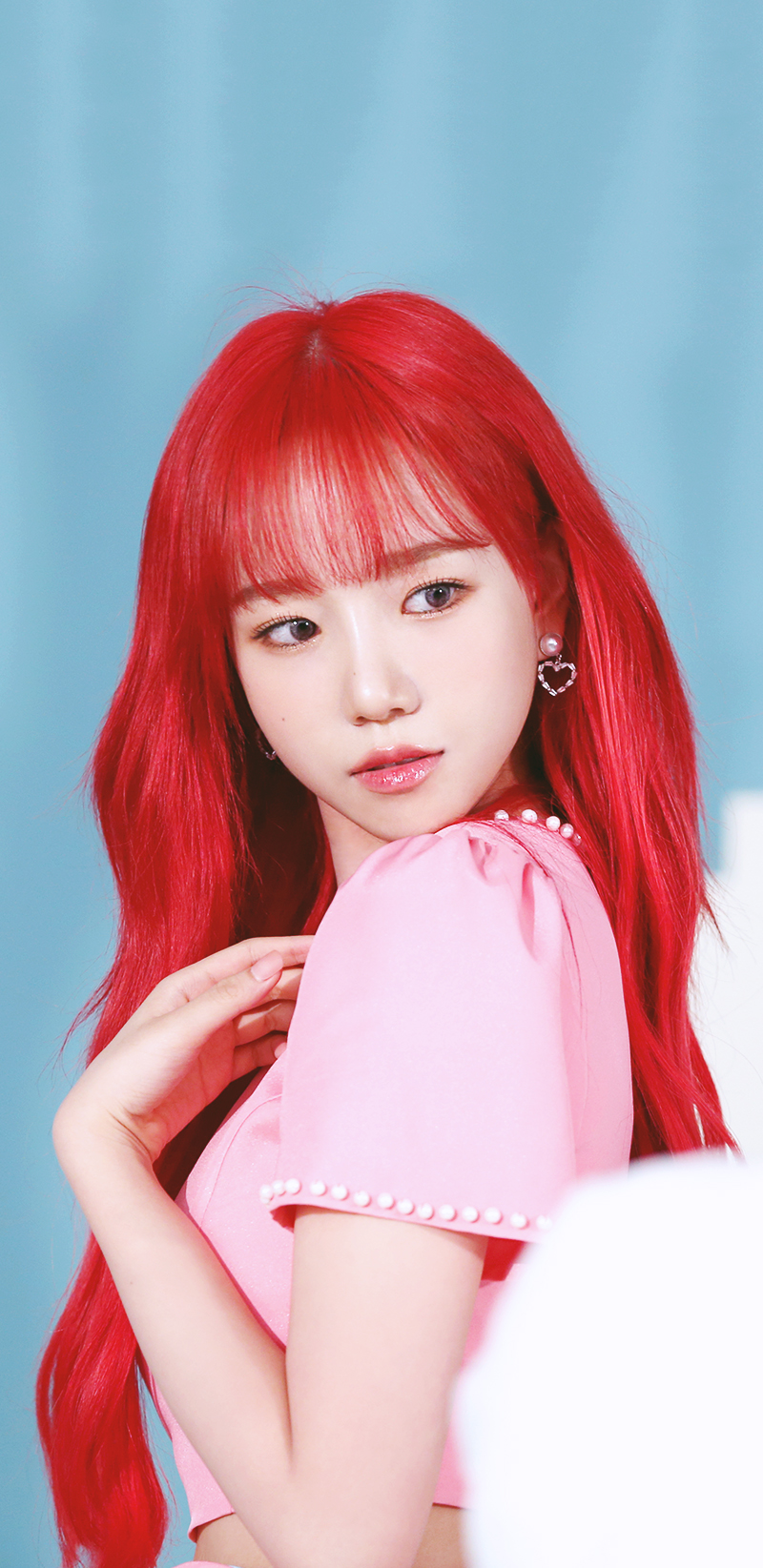 IZONE Jo Yuri Secret Story of the Swan Wallpaper & LockScreen