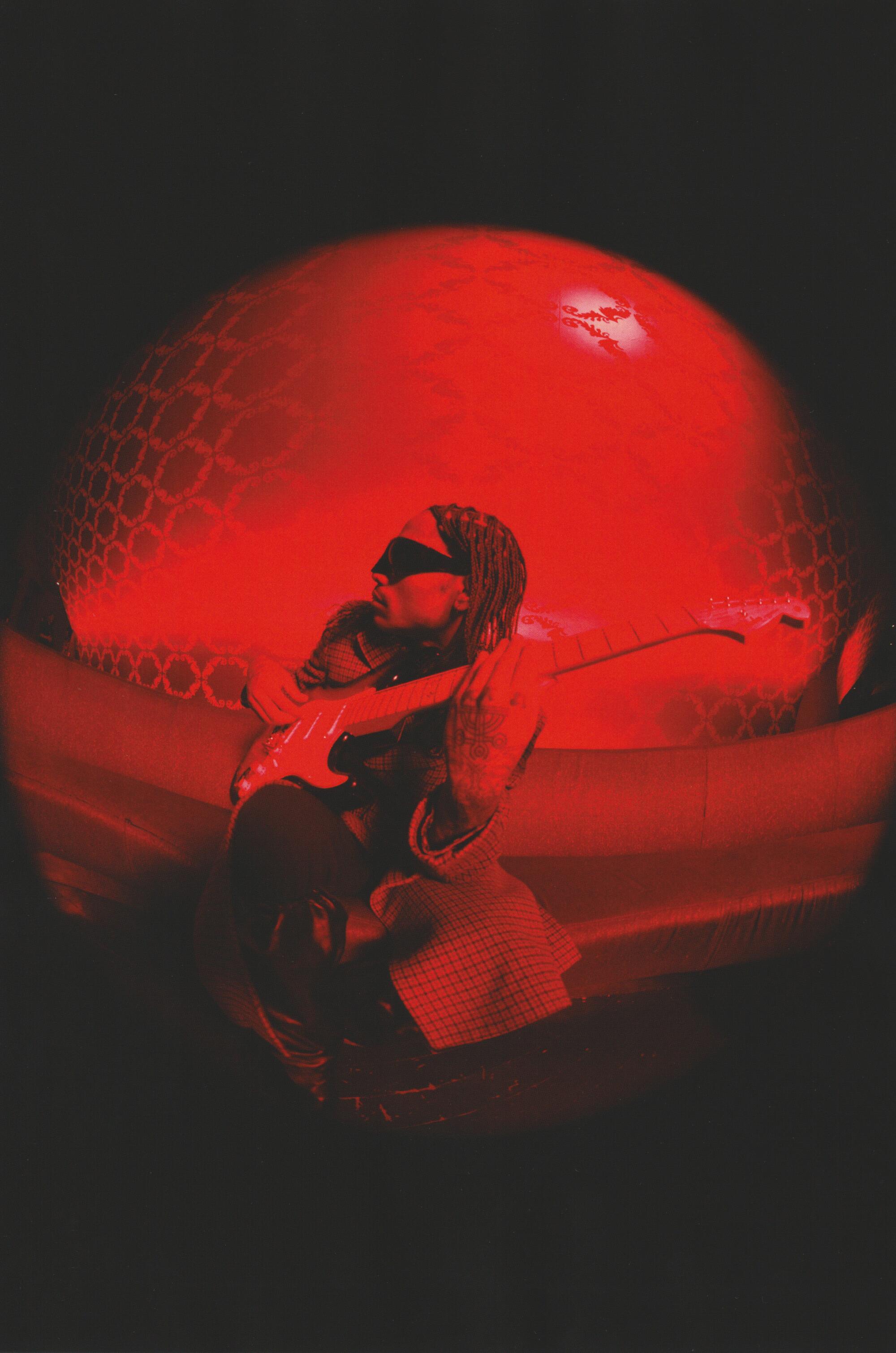 With 'Bad Habit, ' Steve Lacy redefines rock star for Gen Z Angeles Times