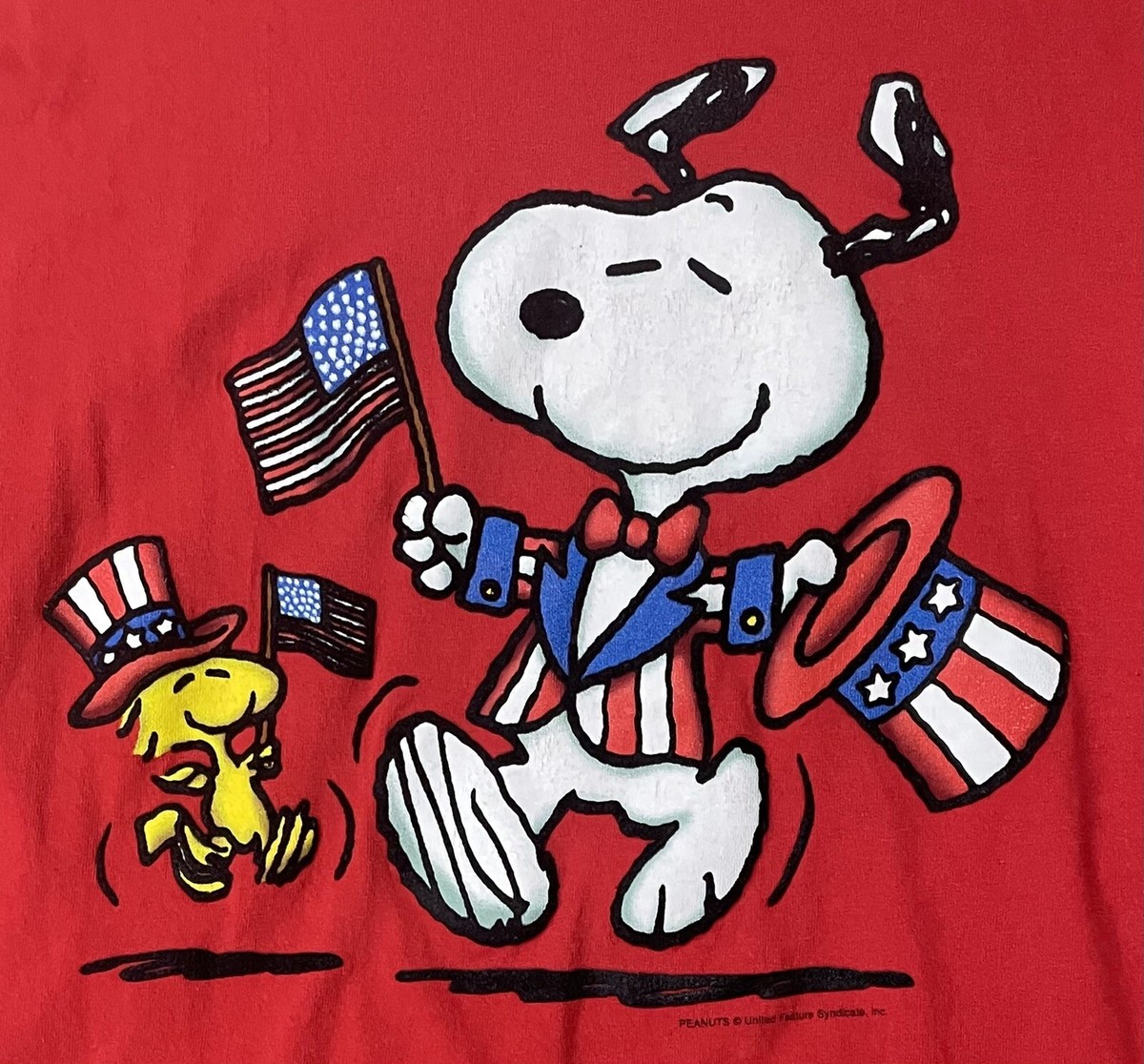 Snoopy & Woodstock Peanuts Puffy Print Independence Day USA Flag Tee Shirt Sz M