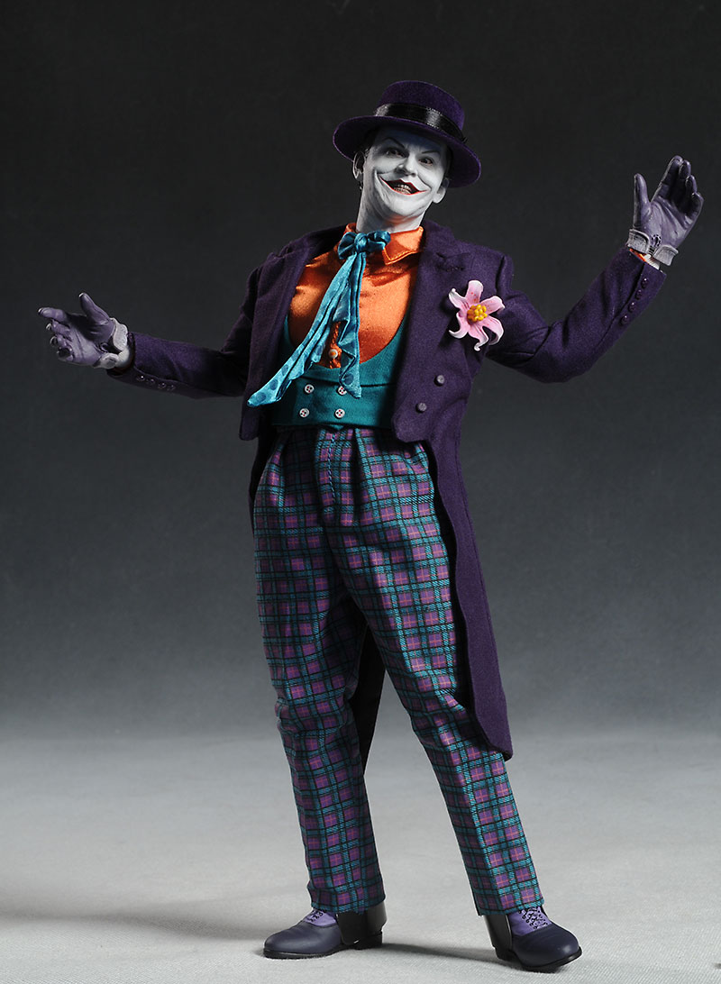Review and photo of Jack Nicholson Joker action figure