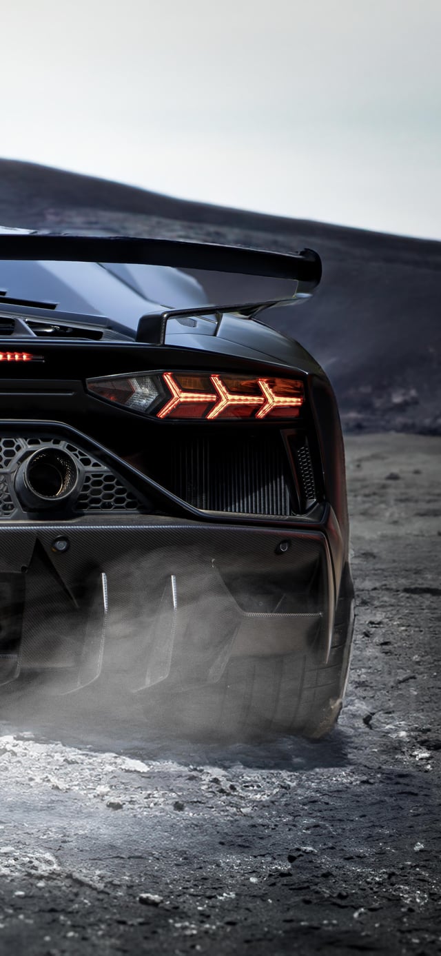 Lamborghini Aventador SVJ Roadster