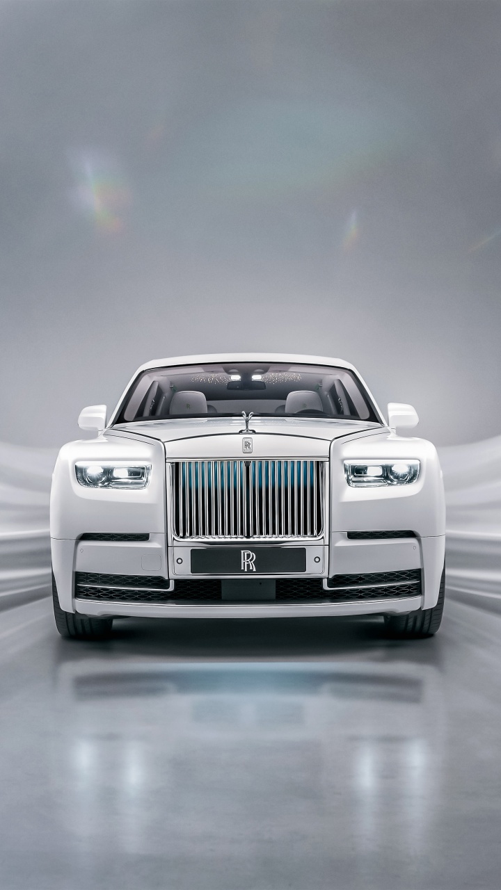 Rolls Royce Phantom EWB Platino 5K Wallpaper