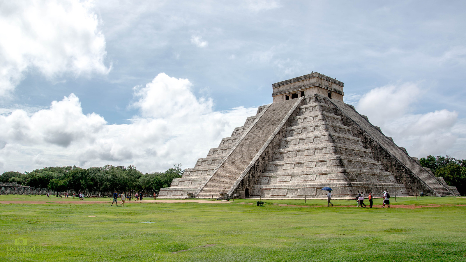 Mexico Itza, El Castillo 4K Wallpaper / Desktop