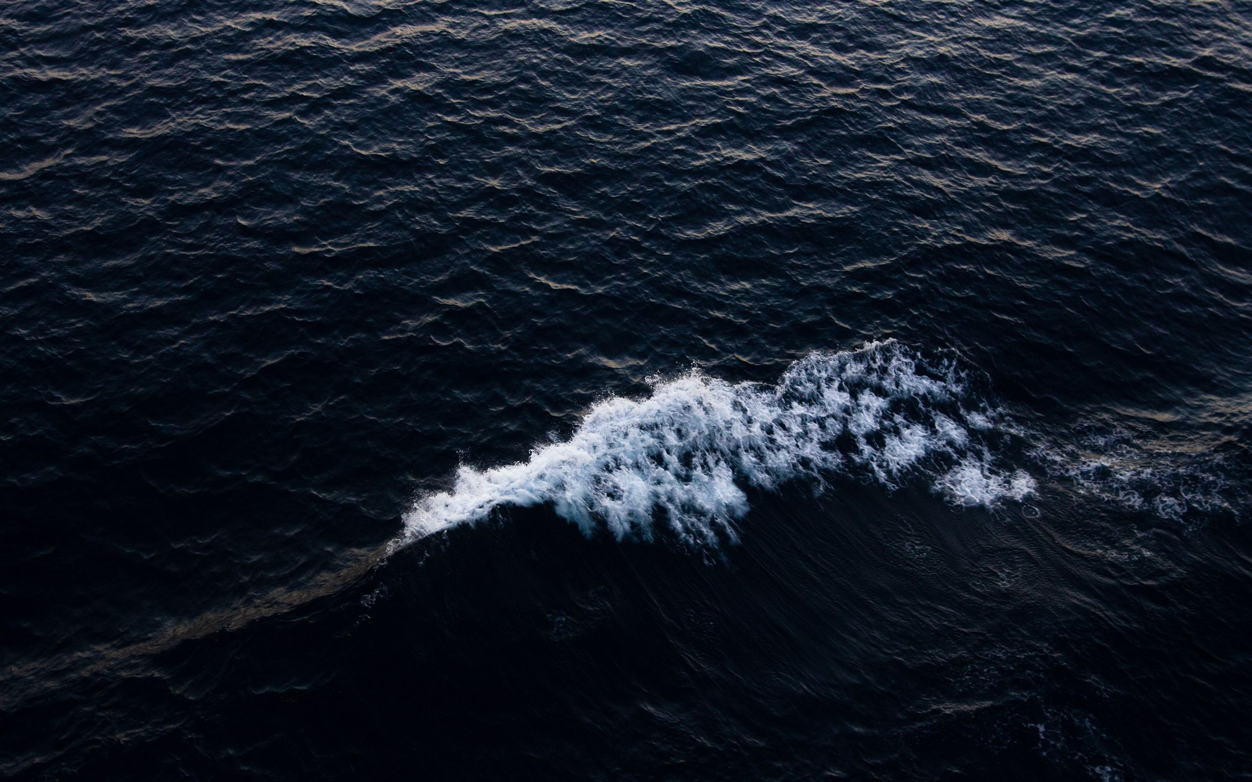 sea waves at daytime MacBook Air Wallpaper Download