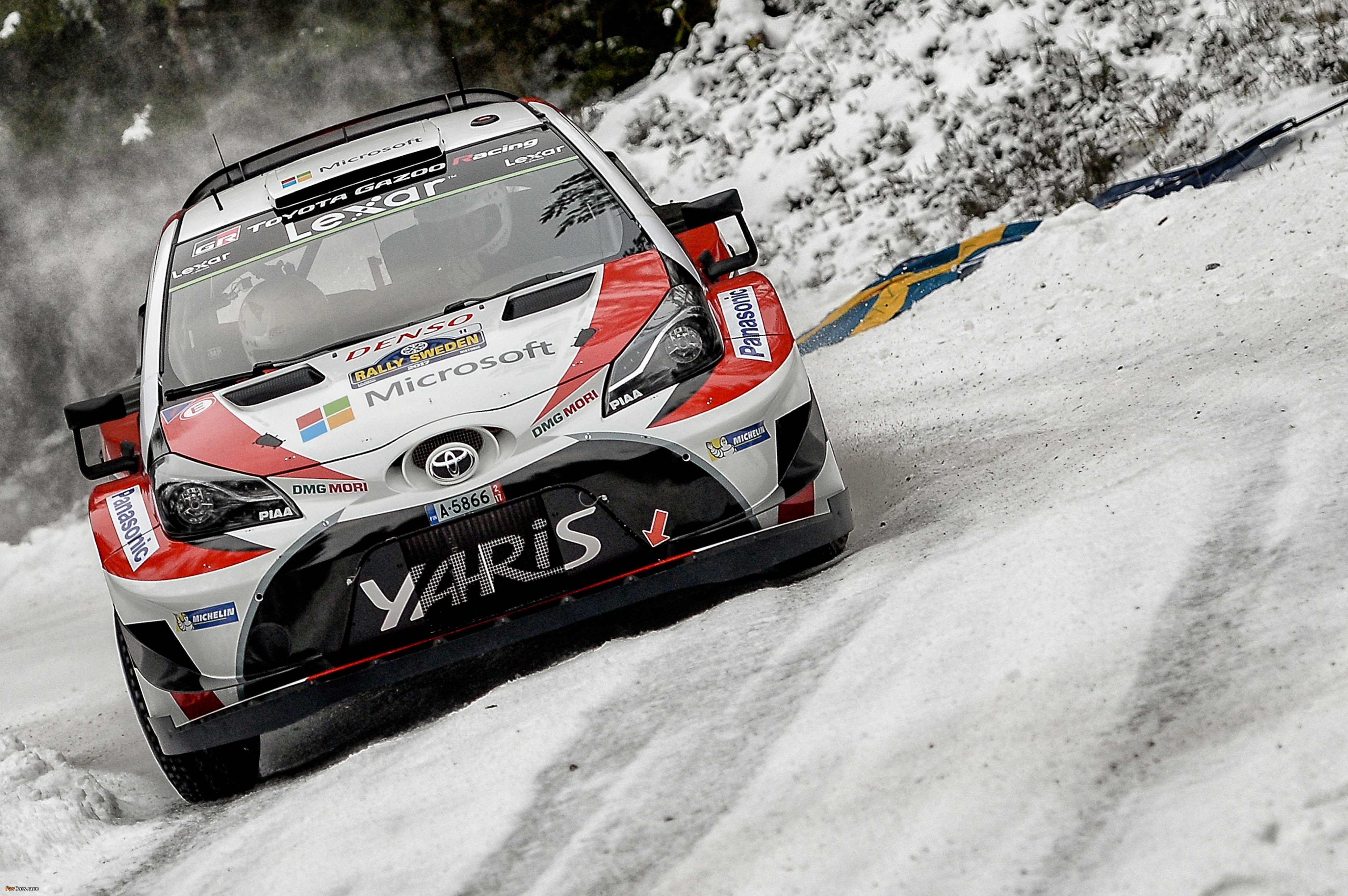 Toyota Yaris WRC (XP130) 2017 wallpaper (4096x2723)